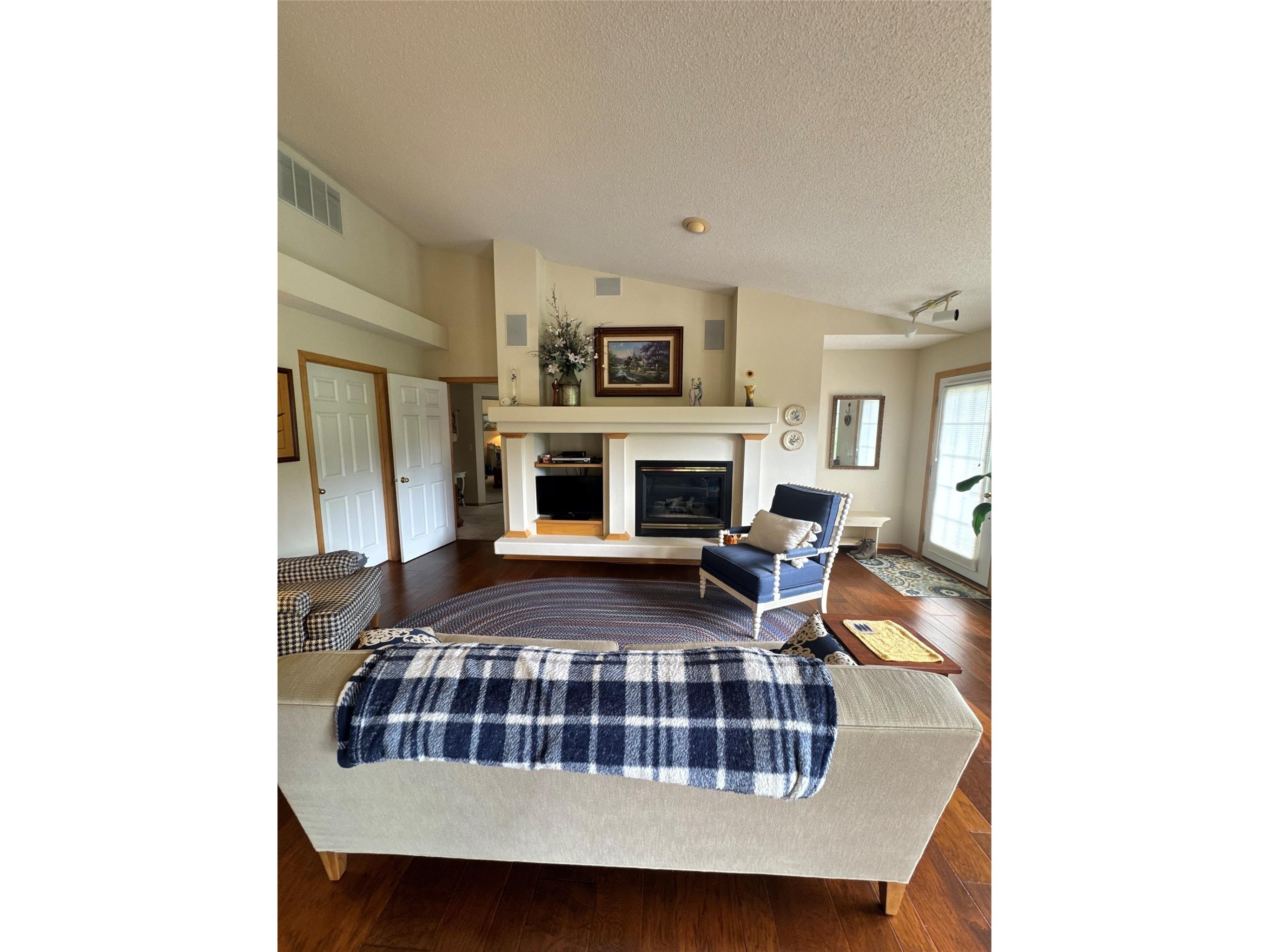 1925 Hunter Hill Road Hudson WI 54016 1600436 image4