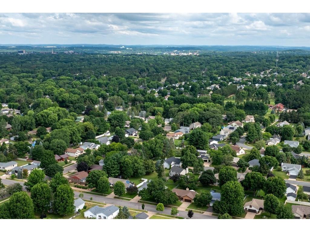 1930 Meadow Lane Eau Claire WI 54701 1603331 image42
