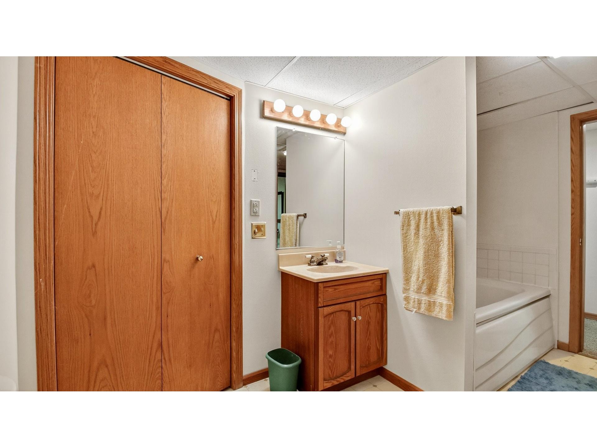 19380 52nd Avenue Chippewa Falls WI 54729 - Lake Wissota 1599334 image26