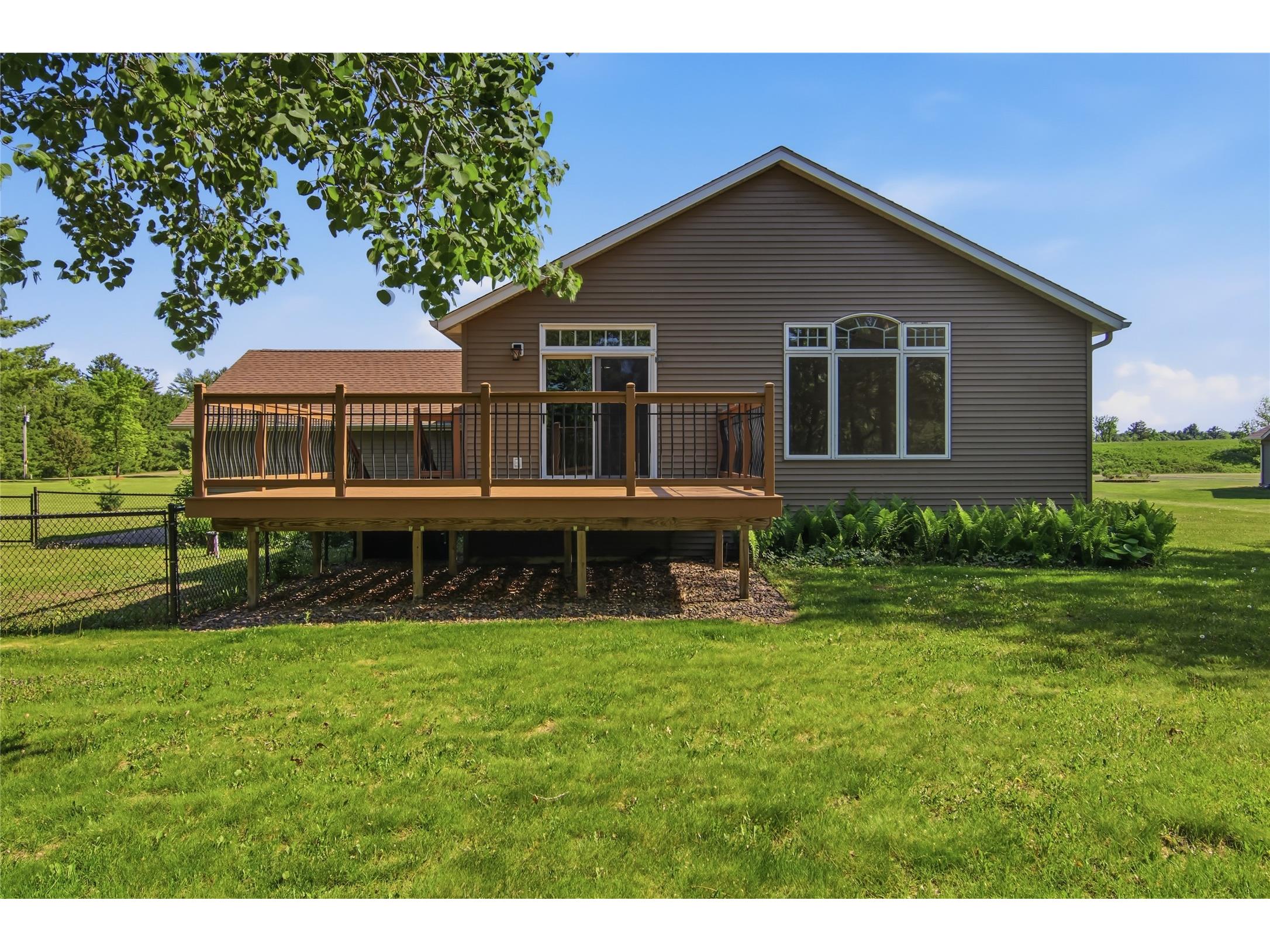 1944 16 1/2 Avenue Cameron WI 54822 - Red Cedar 1601723 image26