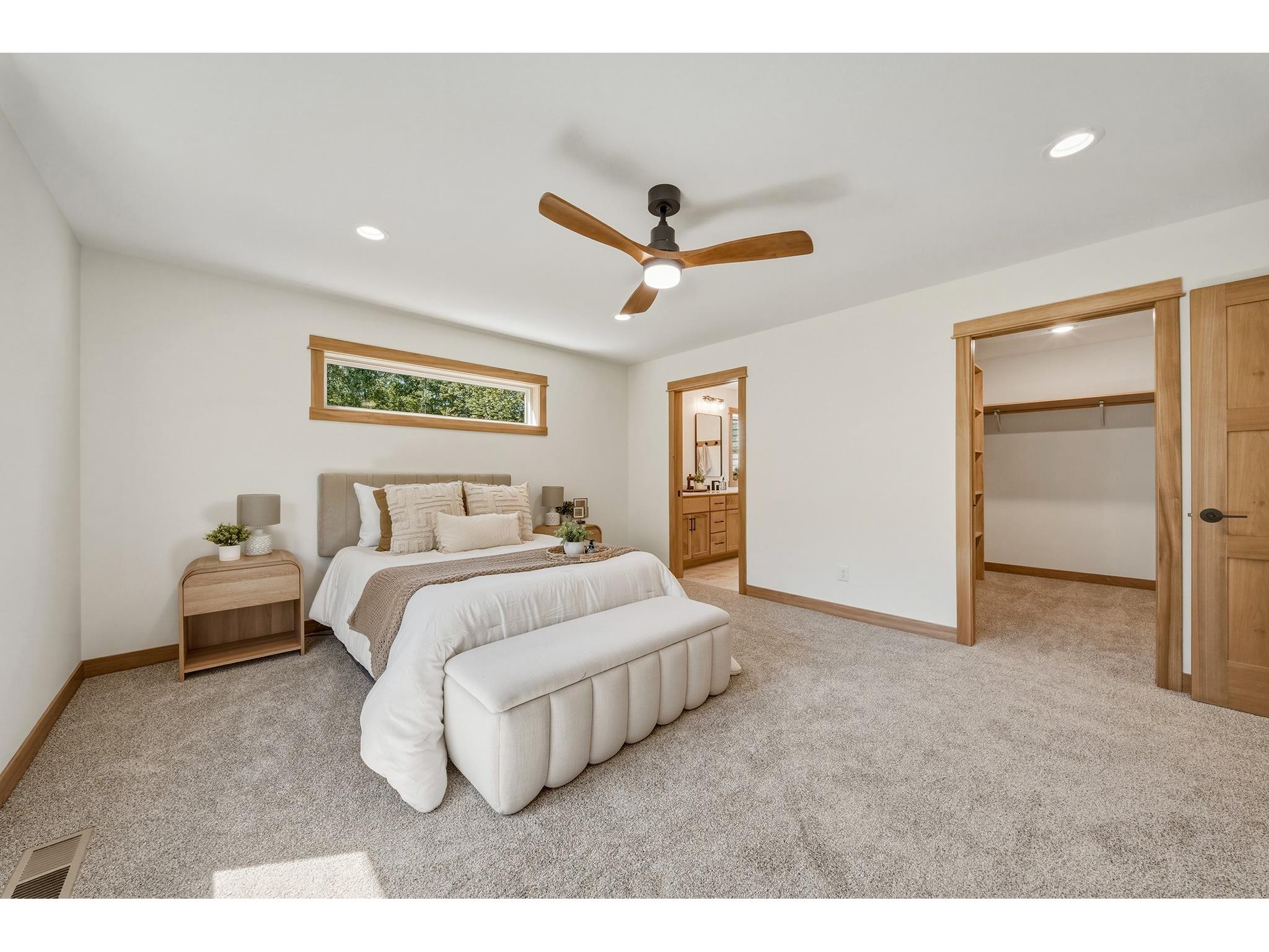1949 Legacy Drive Eau Claire WI 54703 1598984 image24