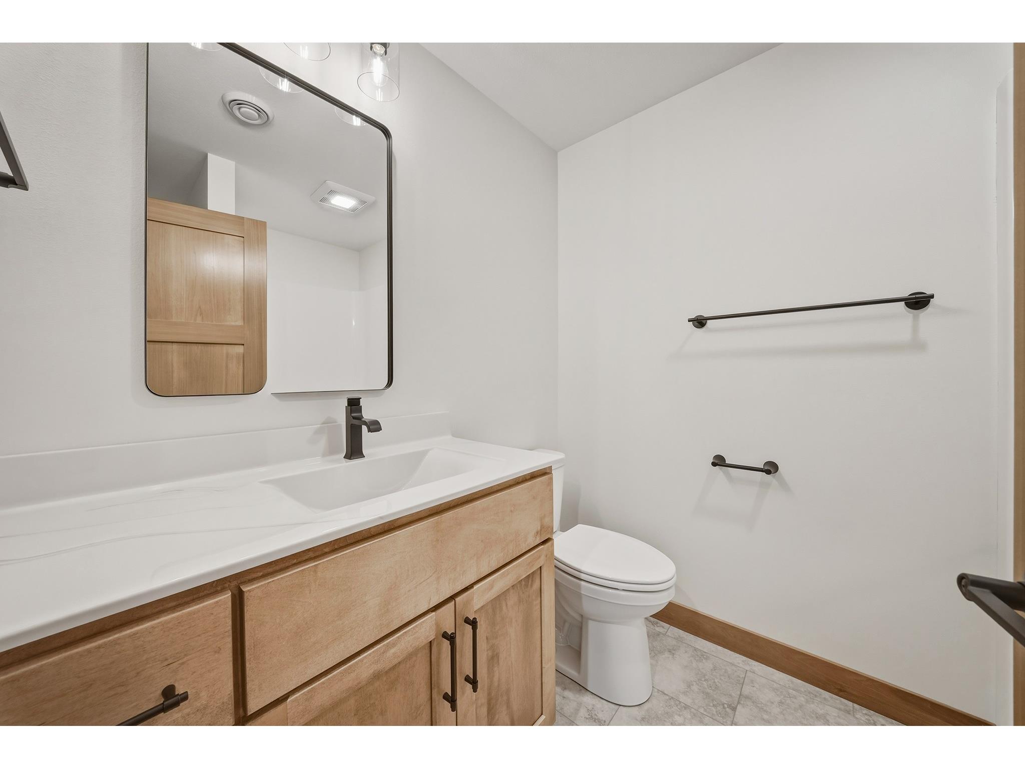 1949 Legacy Drive Eau Claire WI 54703 1598984 image34