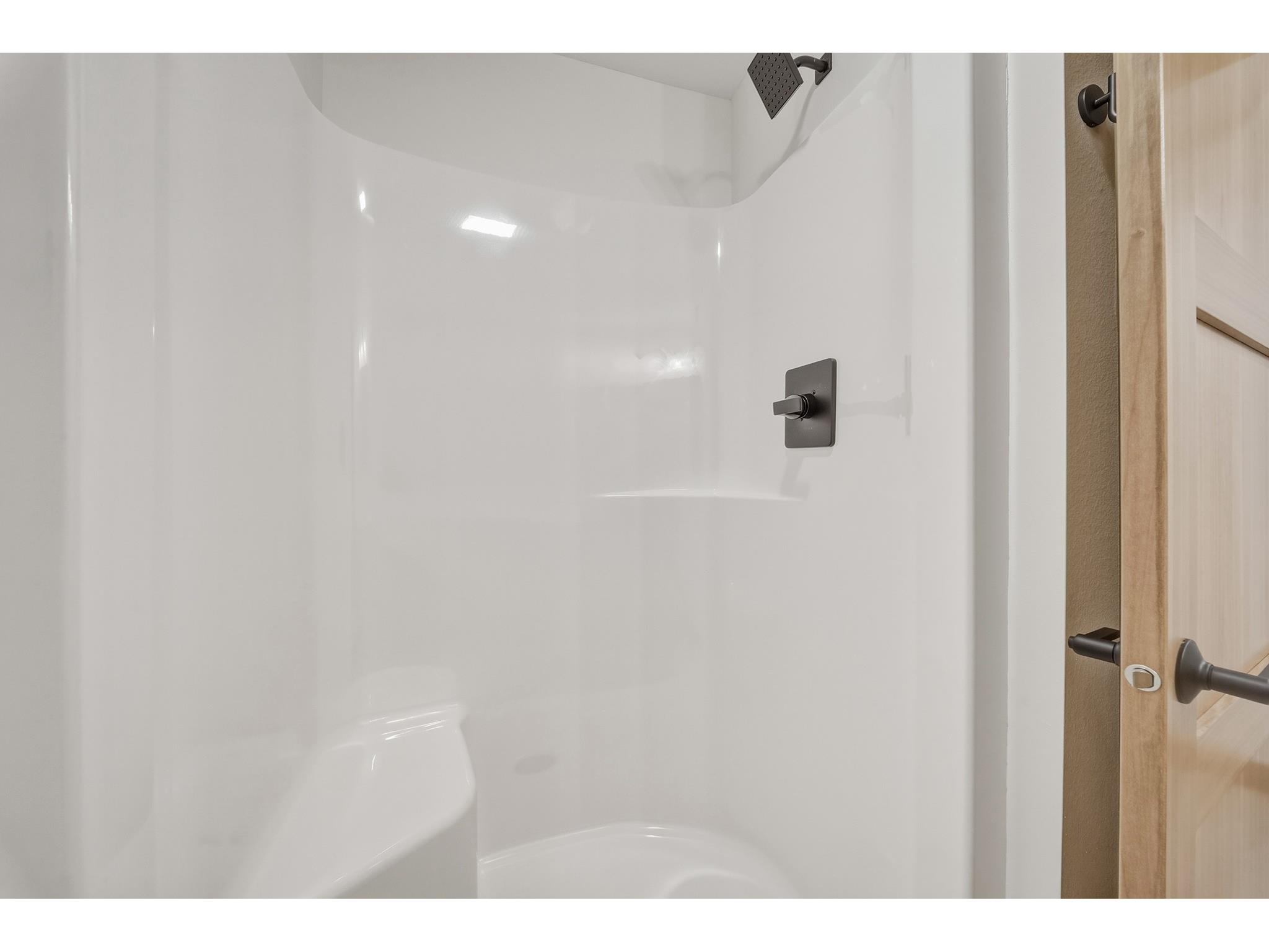 1949 Legacy Drive Eau Claire WI 54703 1598984 image35