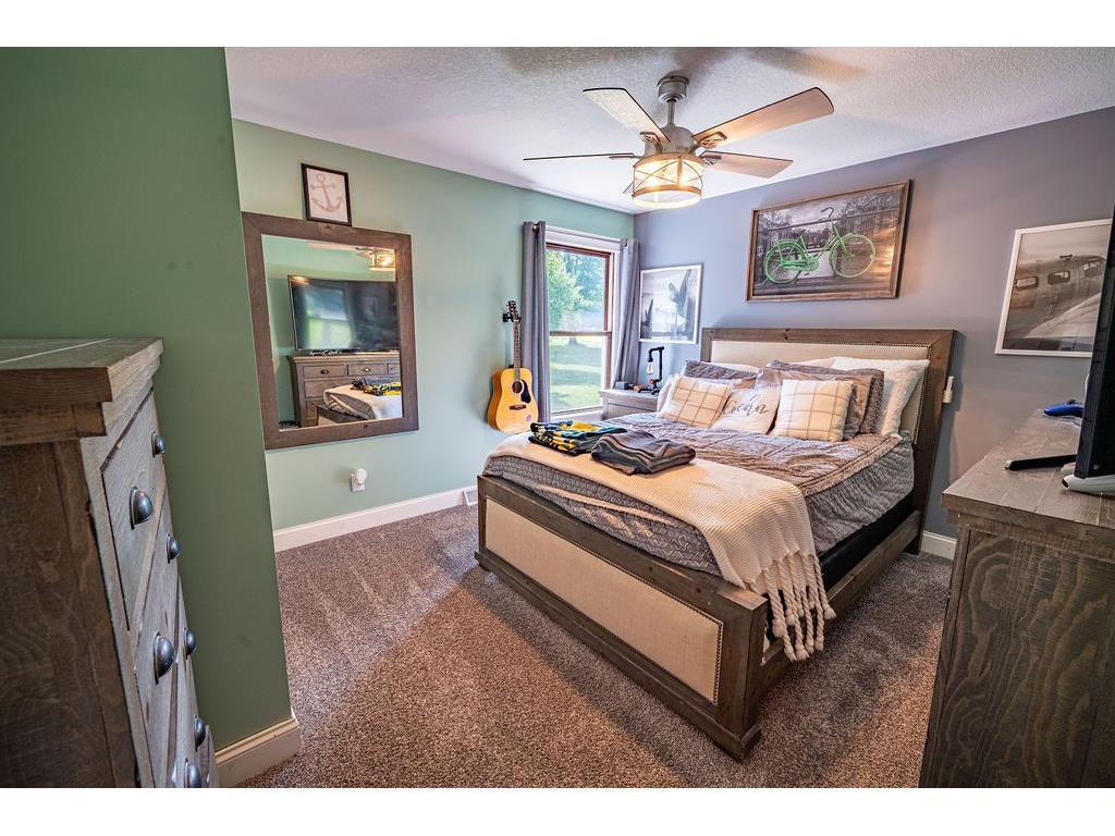 195 W Humble Avenue Ellsworth WI 54011 1598969 image12