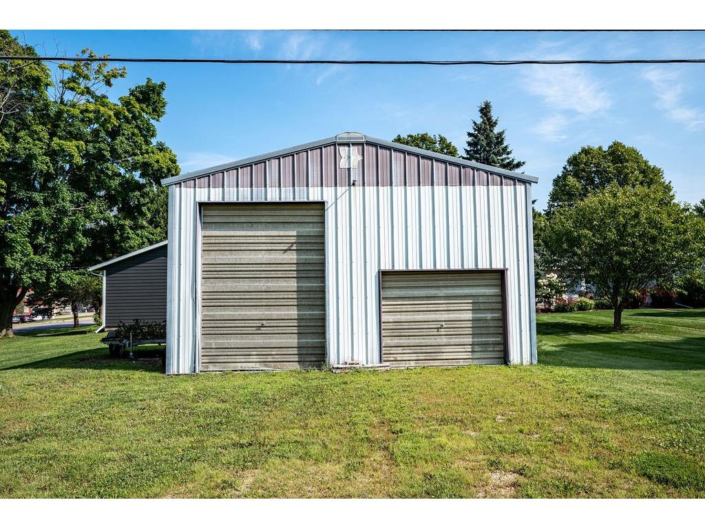 195 W Humble Avenue Ellsworth WI 54011 1598969 image22
