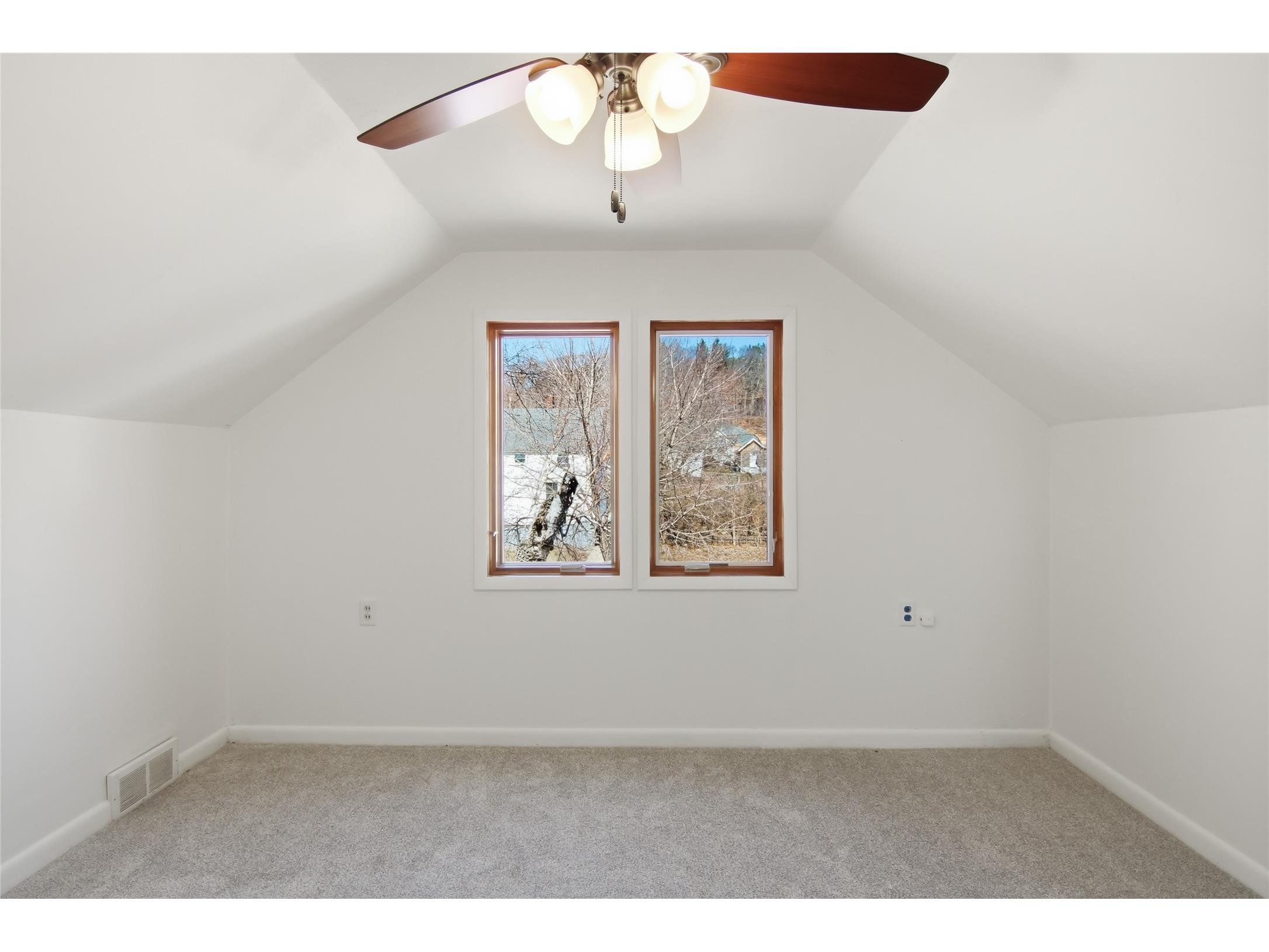 1953 Francis Street Eau Claire WI 54703 1599394 image23