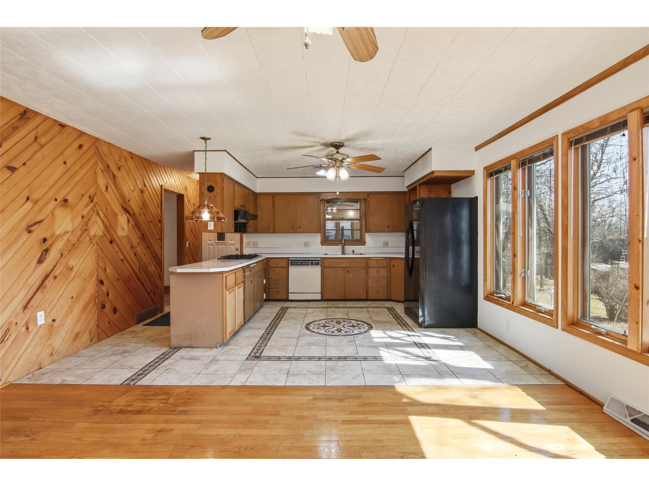1953 Francis Street Eau Claire WI 54703 1599394 image7