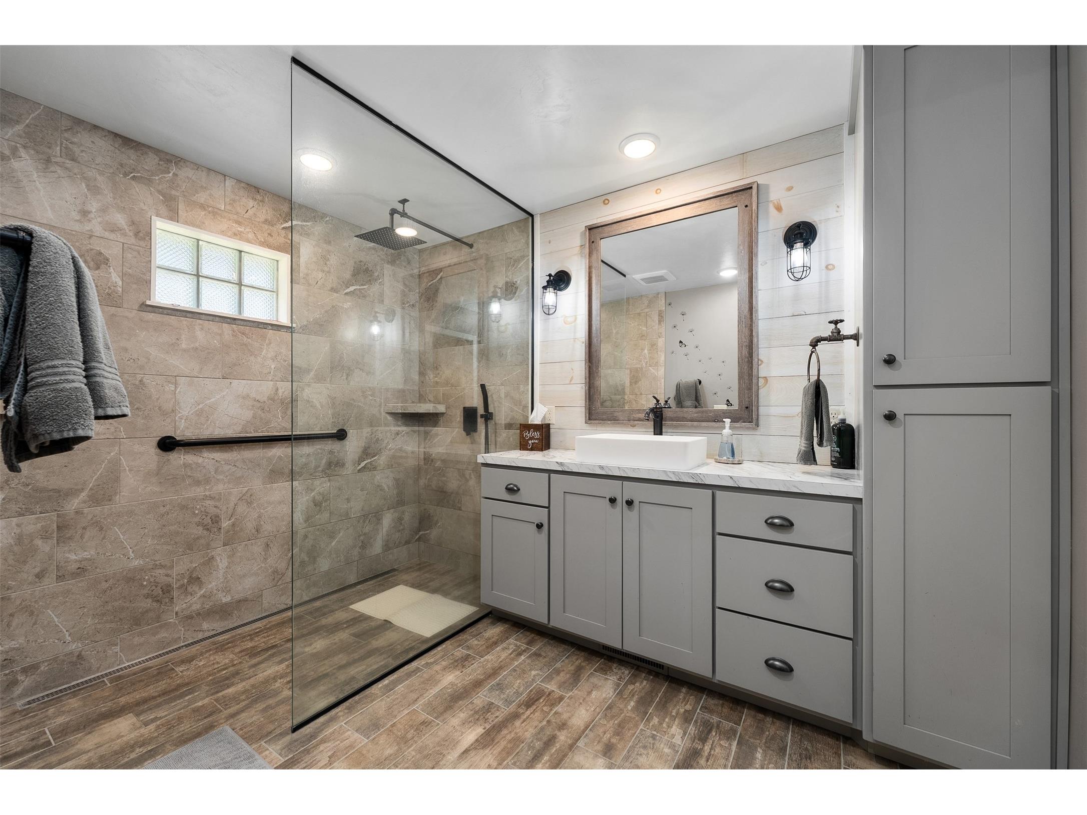 19530 E County Road Gg Augusta WI 54722 1601118 image16