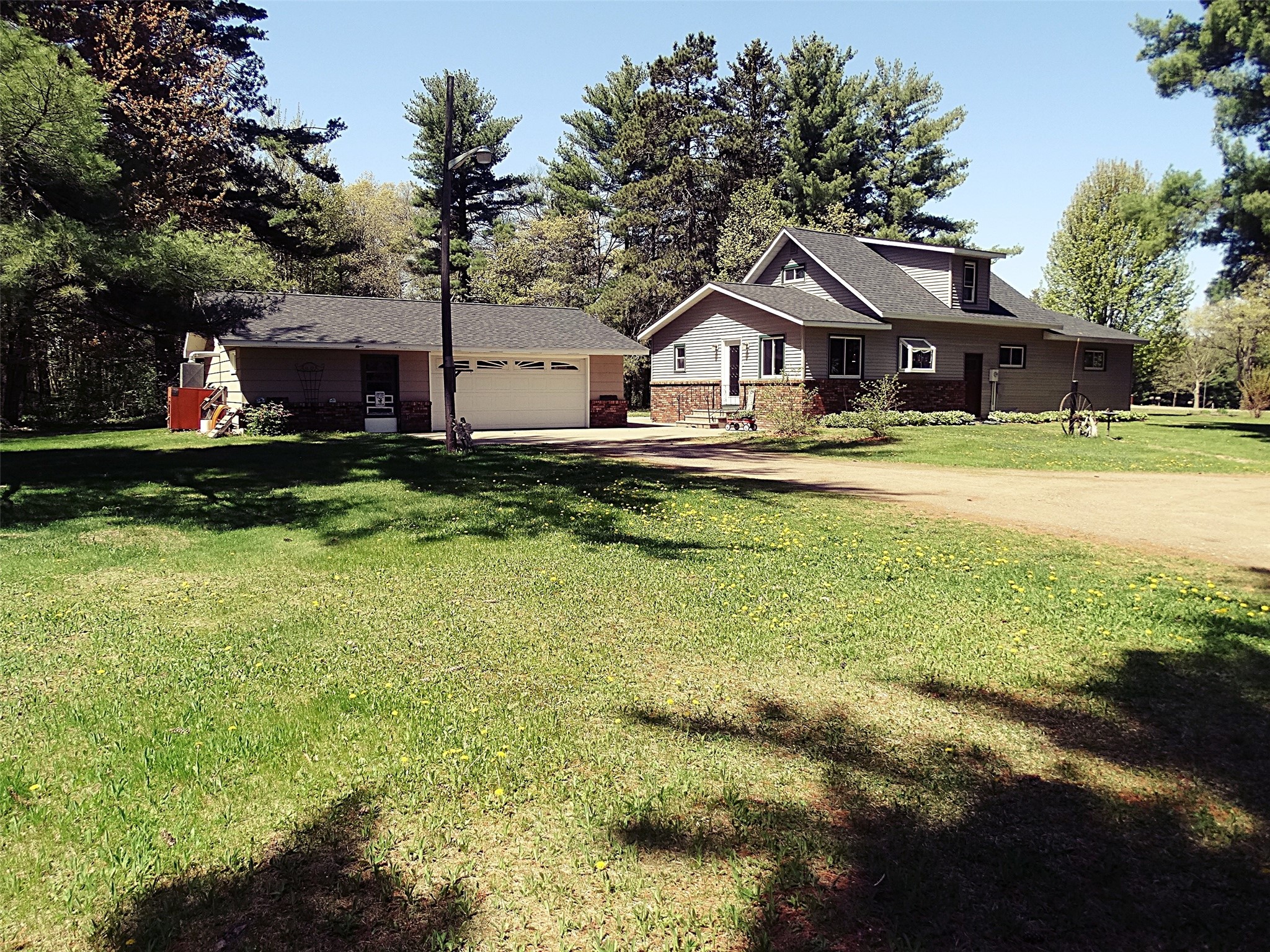 1957 16 1/2 Avenue Cameron WI 54822 1601263 image1
