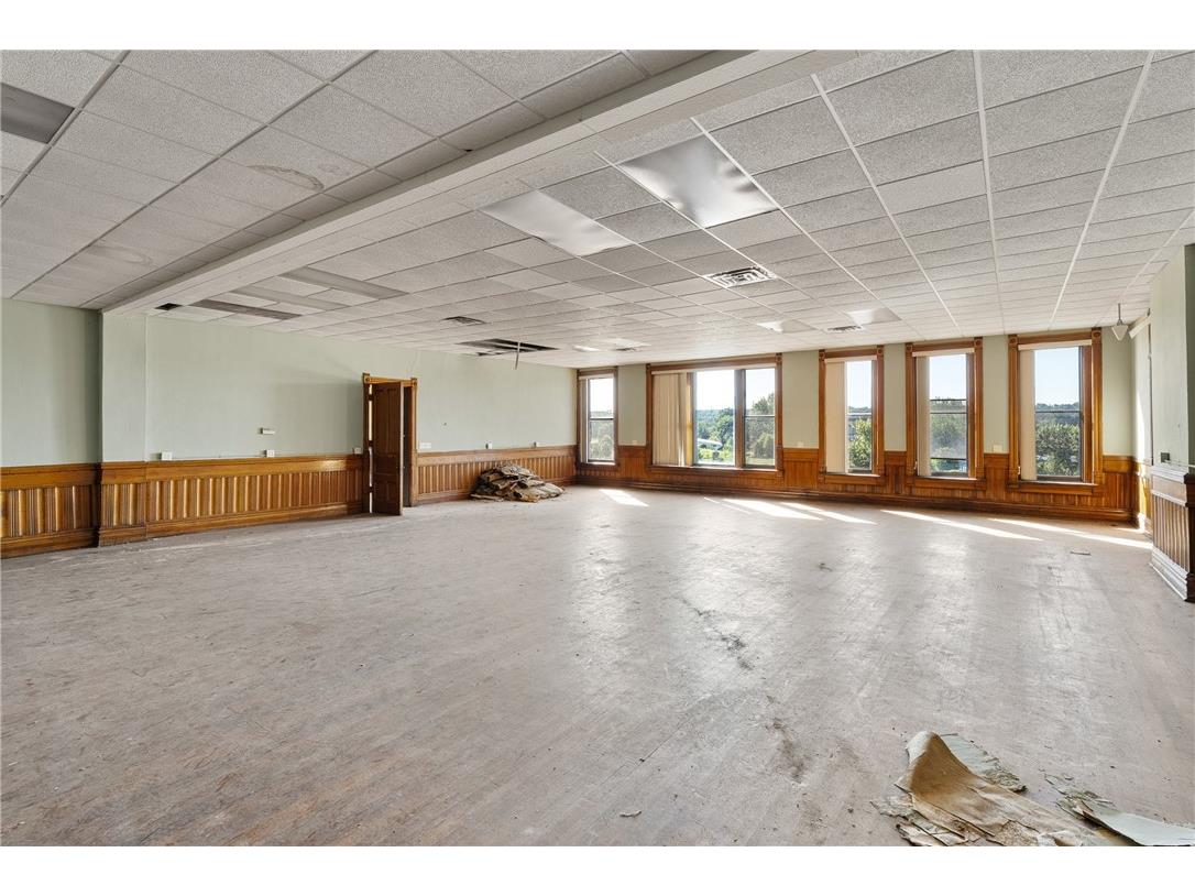 2 Bay Street Chippewa Falls WI 54729 1593533 image15