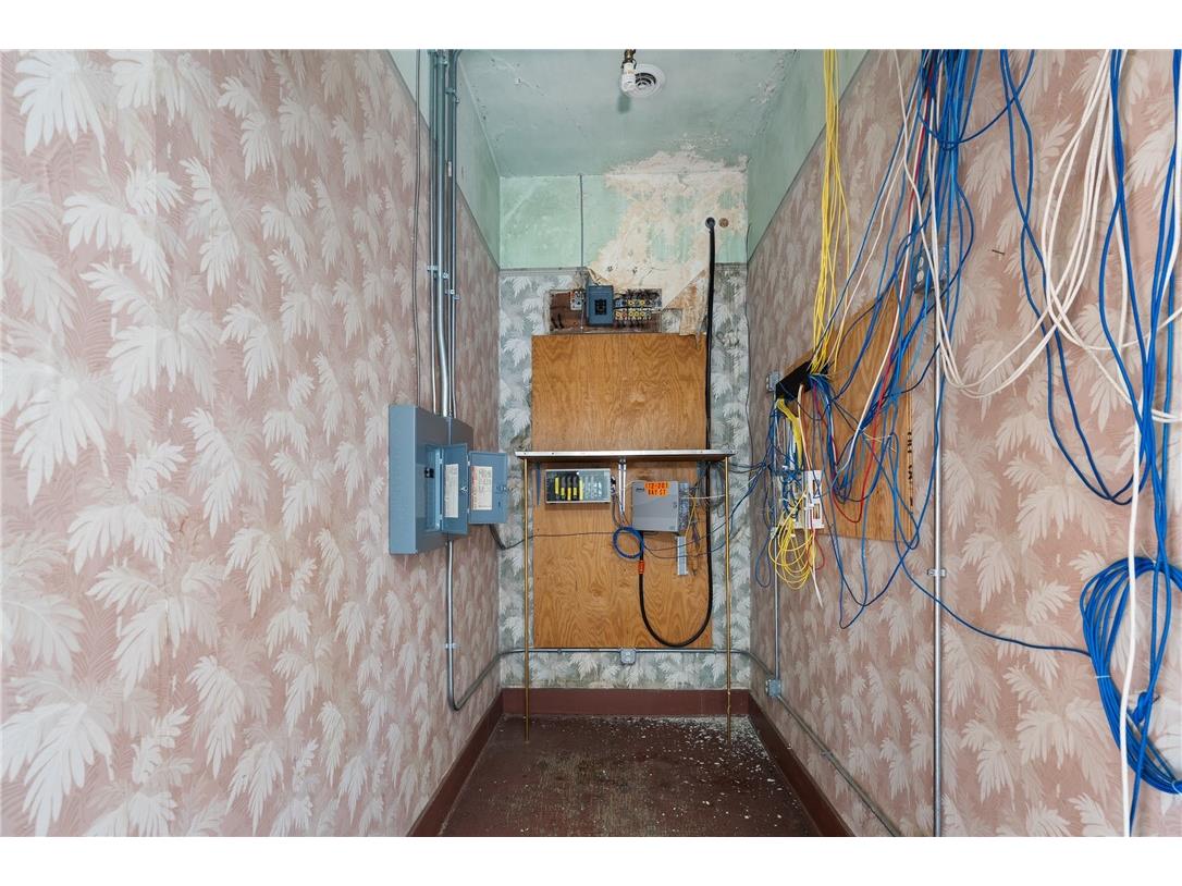 2 Bay Street Chippewa Falls WI 54729 1593533 image17