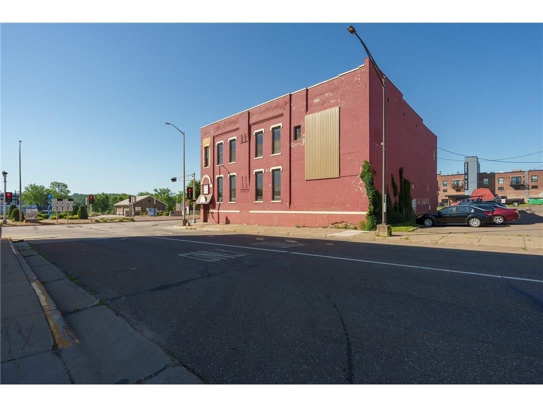 2 Bay Street Chippewa Falls WI 54729 1593533 image5