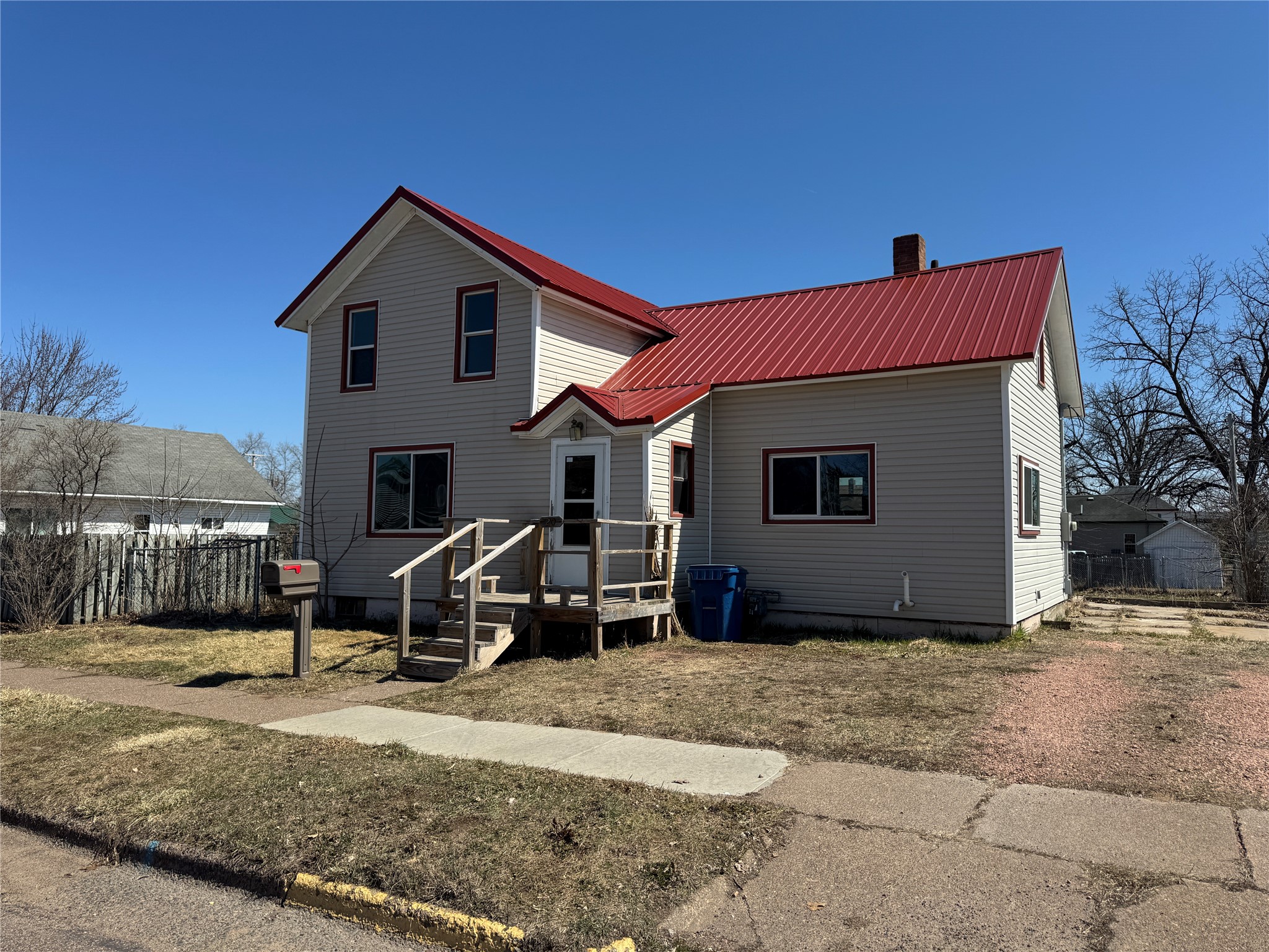 20 N 4th Street Barron WI 54812 1599938 image1