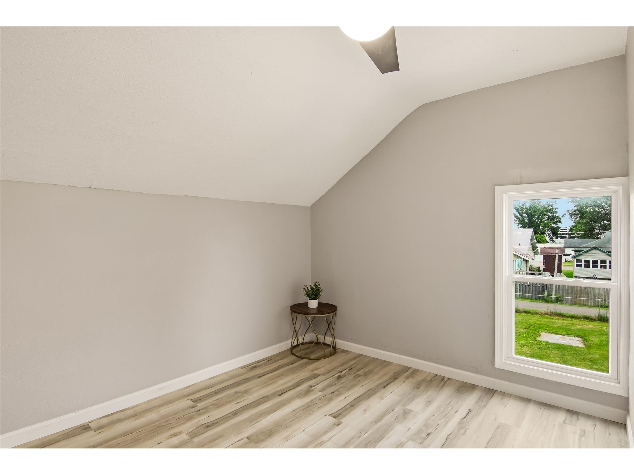 20 N 4th Street Barron WI 54812 1602714 image20
