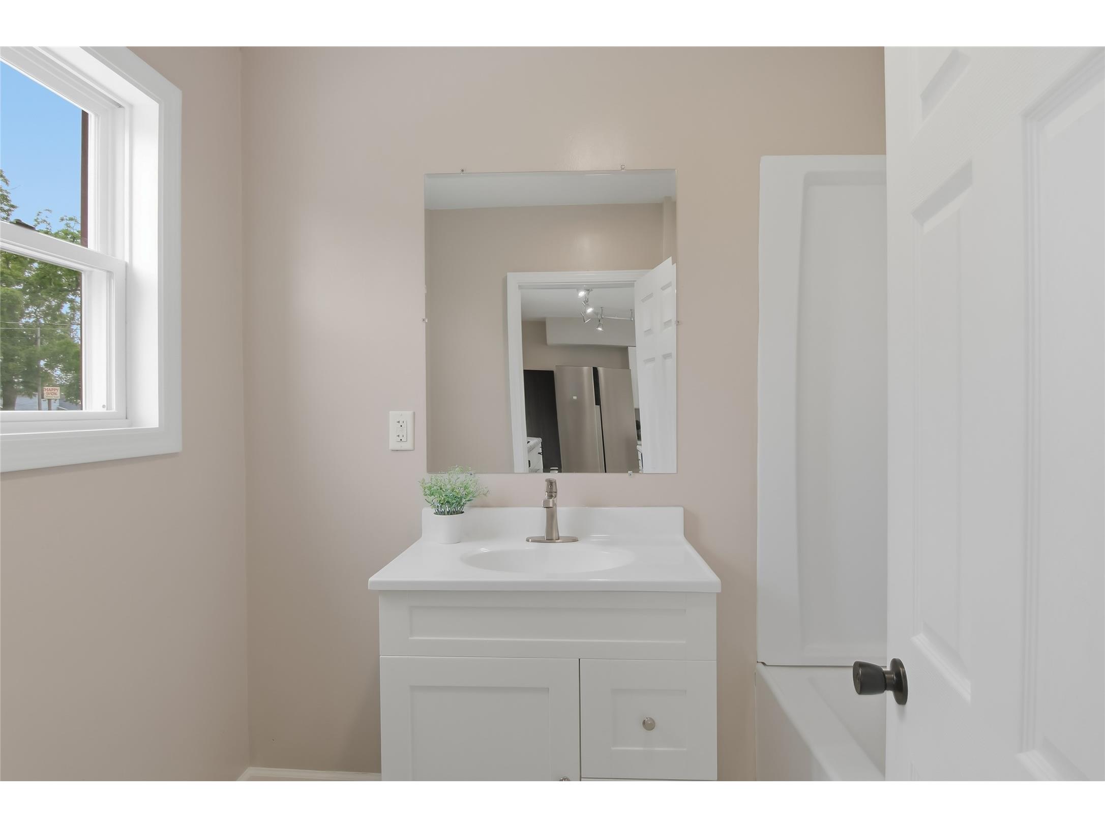 20 N 4th Street Barron WI 54812 1602714 image24