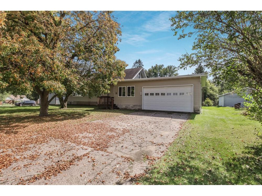 200 Soo Avenue W Almena WI 54805 1595730 image1