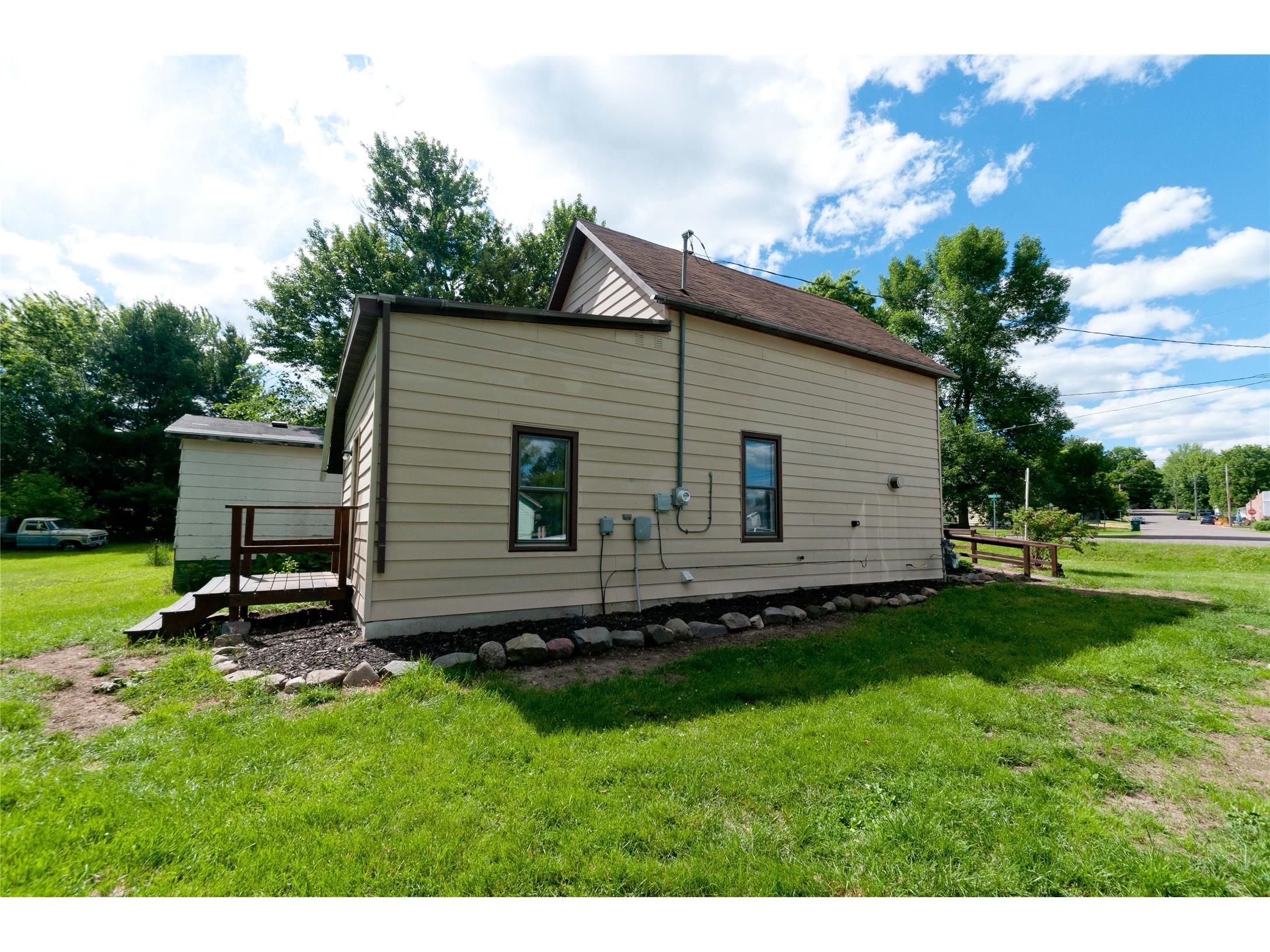 200 W 2nd Street Haugen WI 54841 1602490 image3