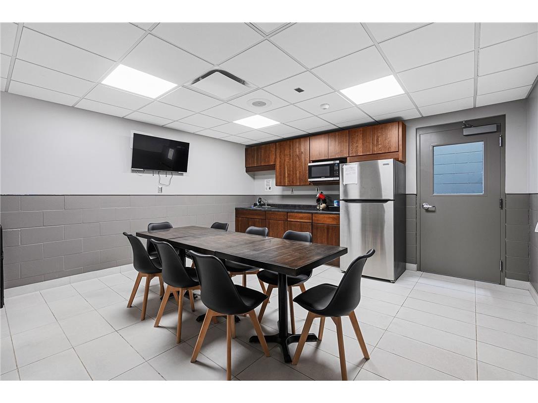 2000 Stout Street Menomonie WI 54751 1586675 image18