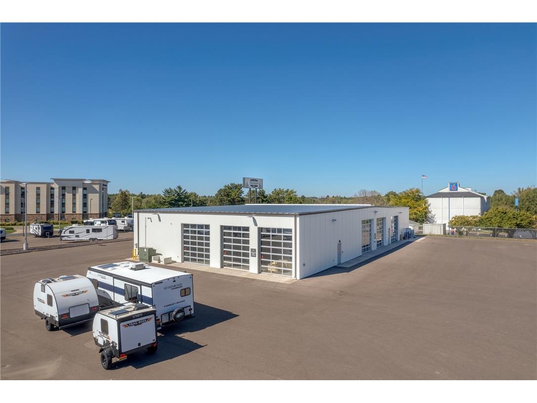 2000 Stout Street Menomonie WI 54751 1586675 image29