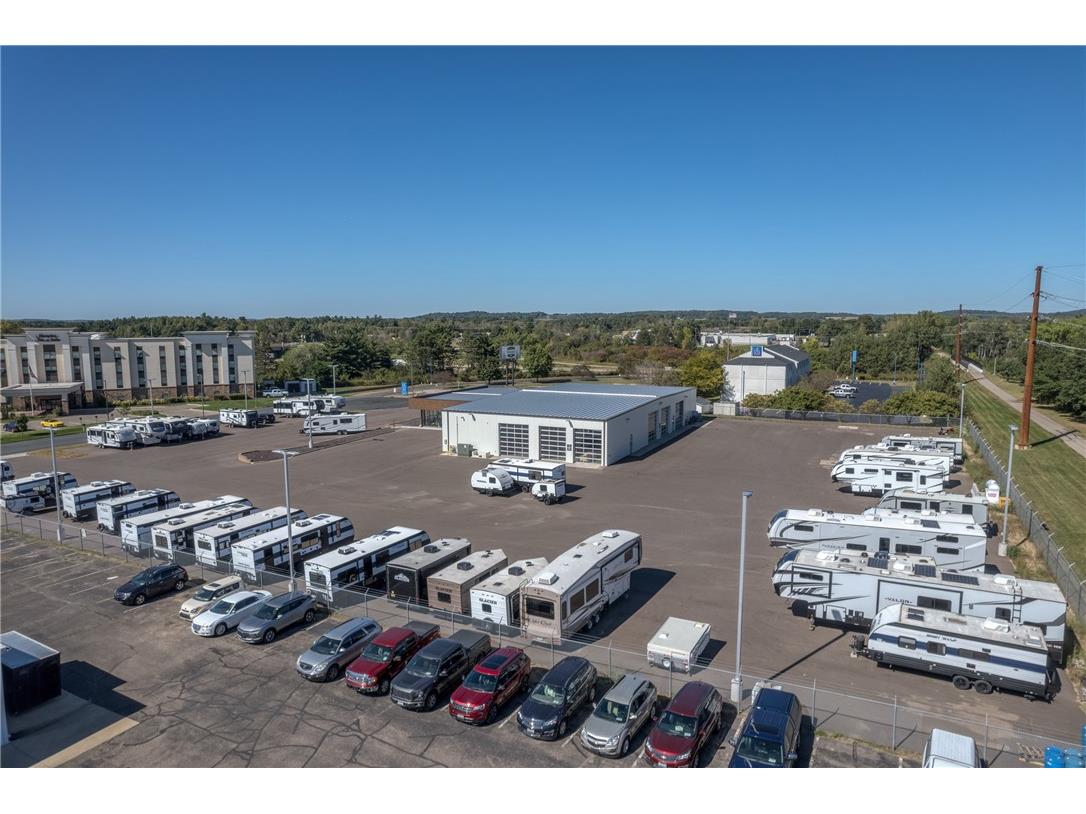 2000 Stout Street Menomonie WI 54751 1586675 image30