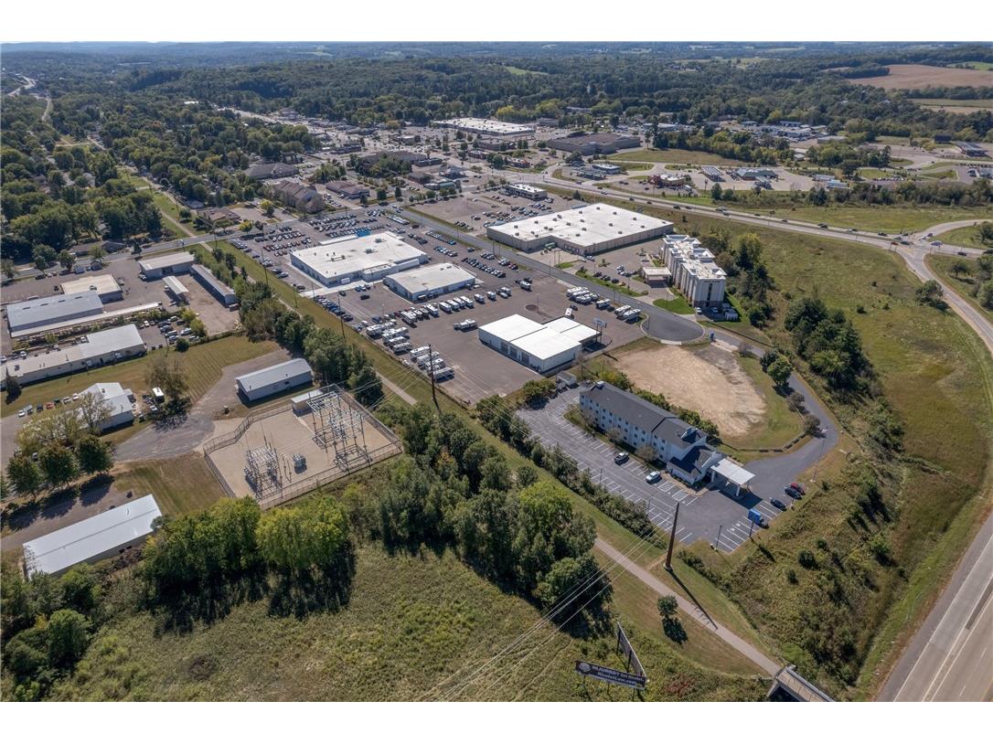 2000 Stout Street Menomonie WI 54751 1586675 image37