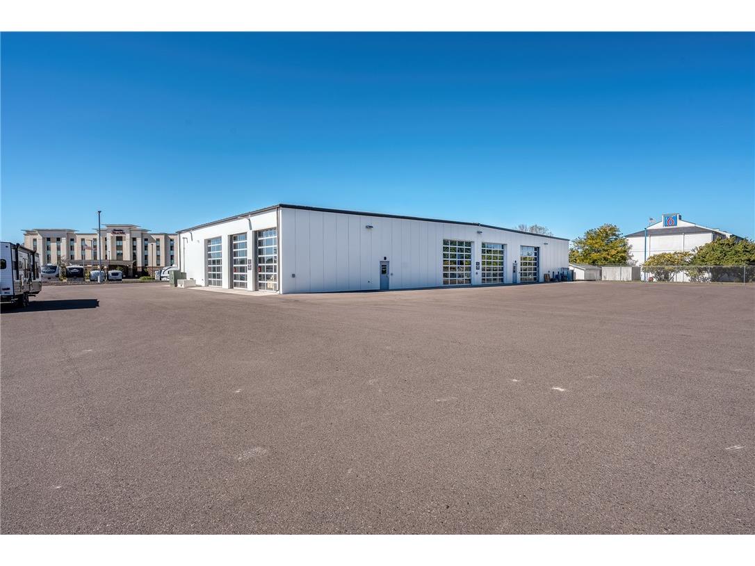 2000 Stout Street Menomonie WI 54751 1586675 image6