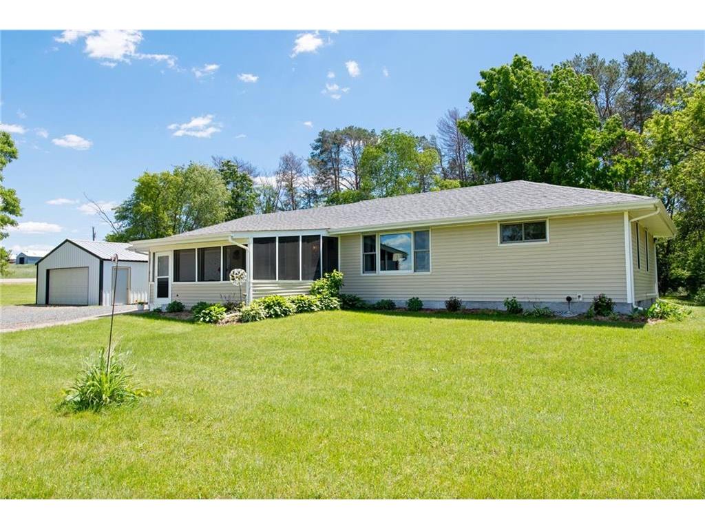 2002 40th Avenue Osceola WI 54020 1582804 image1