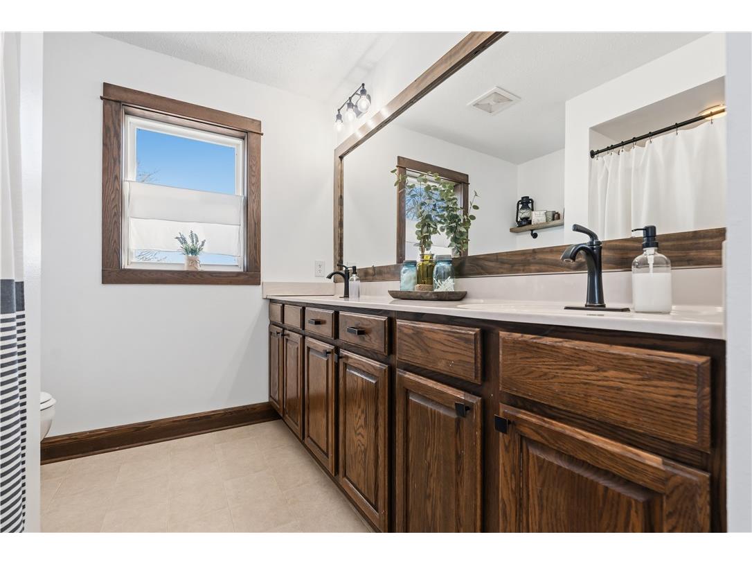 2003 23rd Street Rice Lake WI 54868 1598399 image24