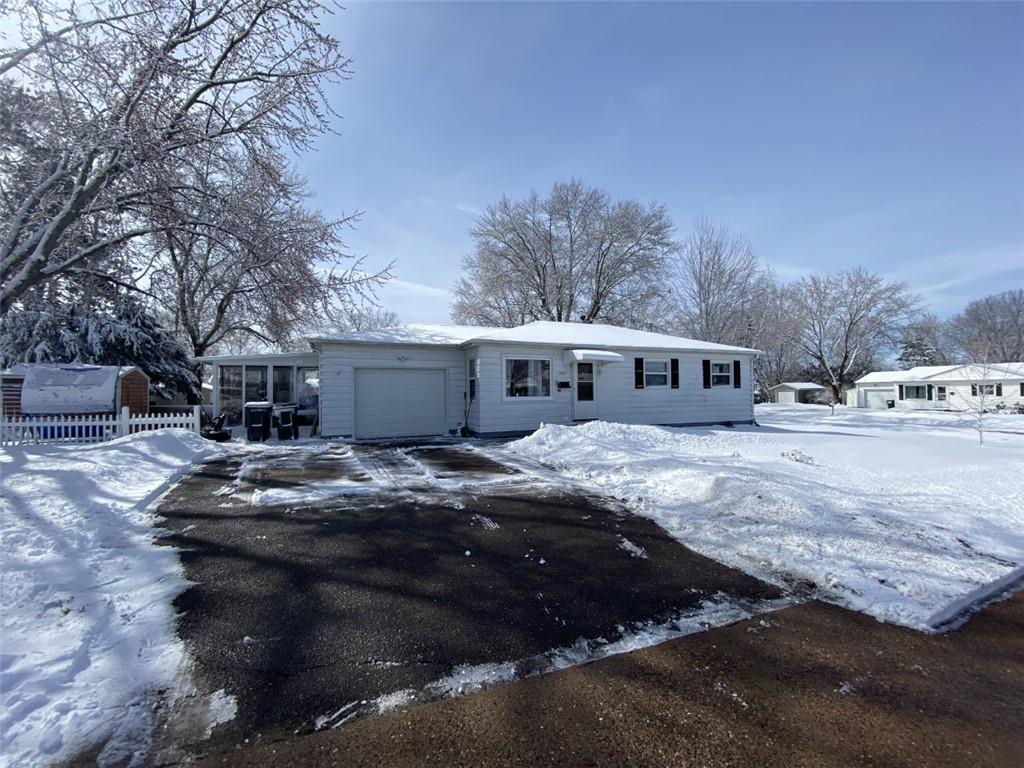 2003 Ash Street Eau Claire WI 54703 1571960 image1