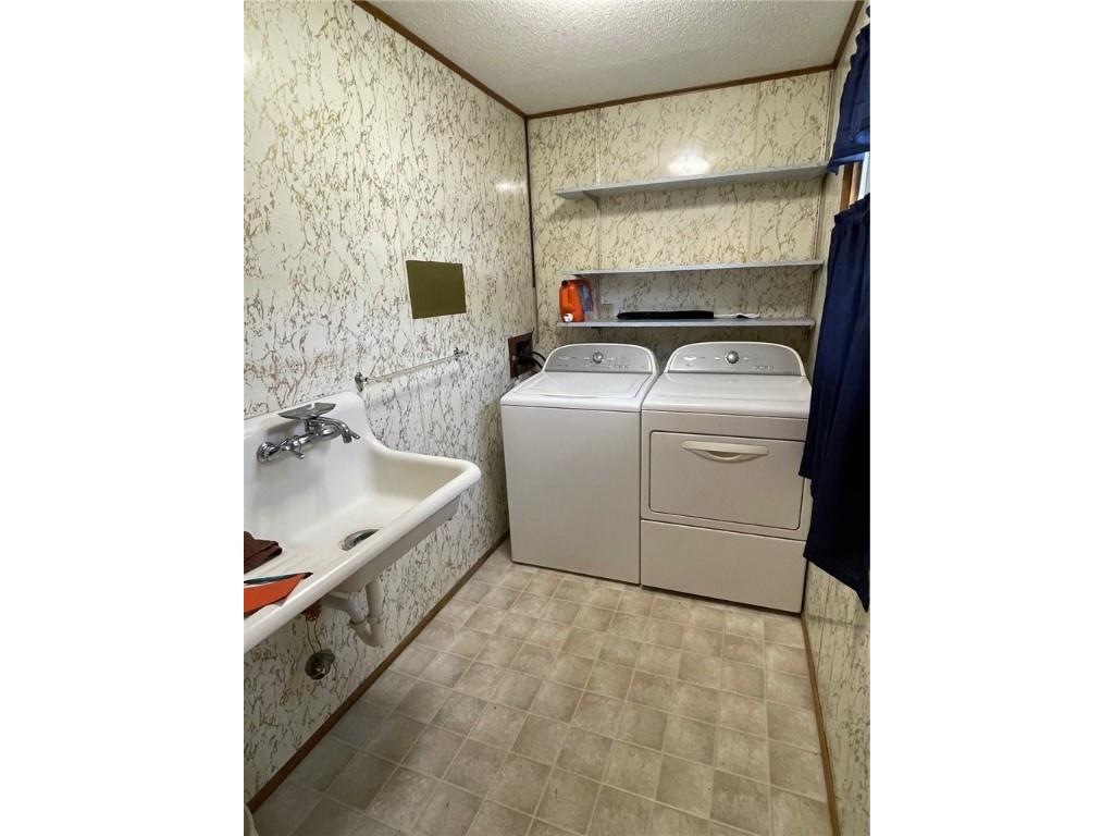 2003 S Broadway Street Menomonie WI 54751 1595308 image19