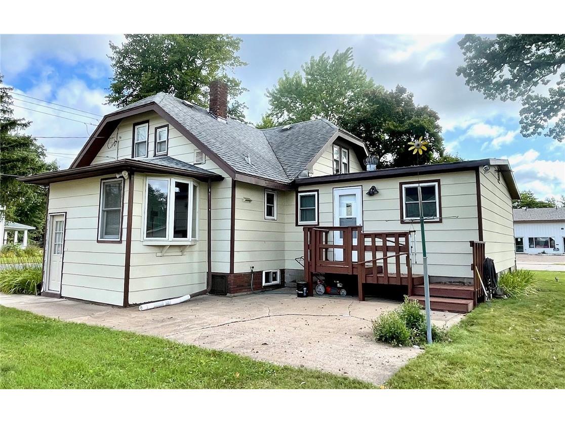 2003 S Broadway Street Menomonie WI 54751 1595308 image2