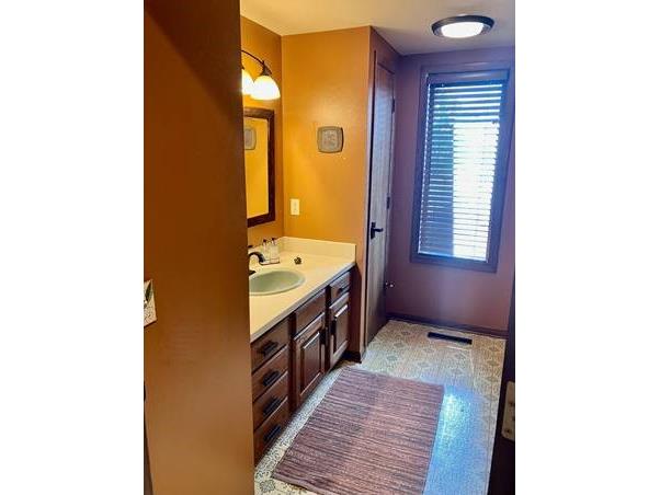 2004 Lehman Street Eau Claire WI 54701 1600959 image44