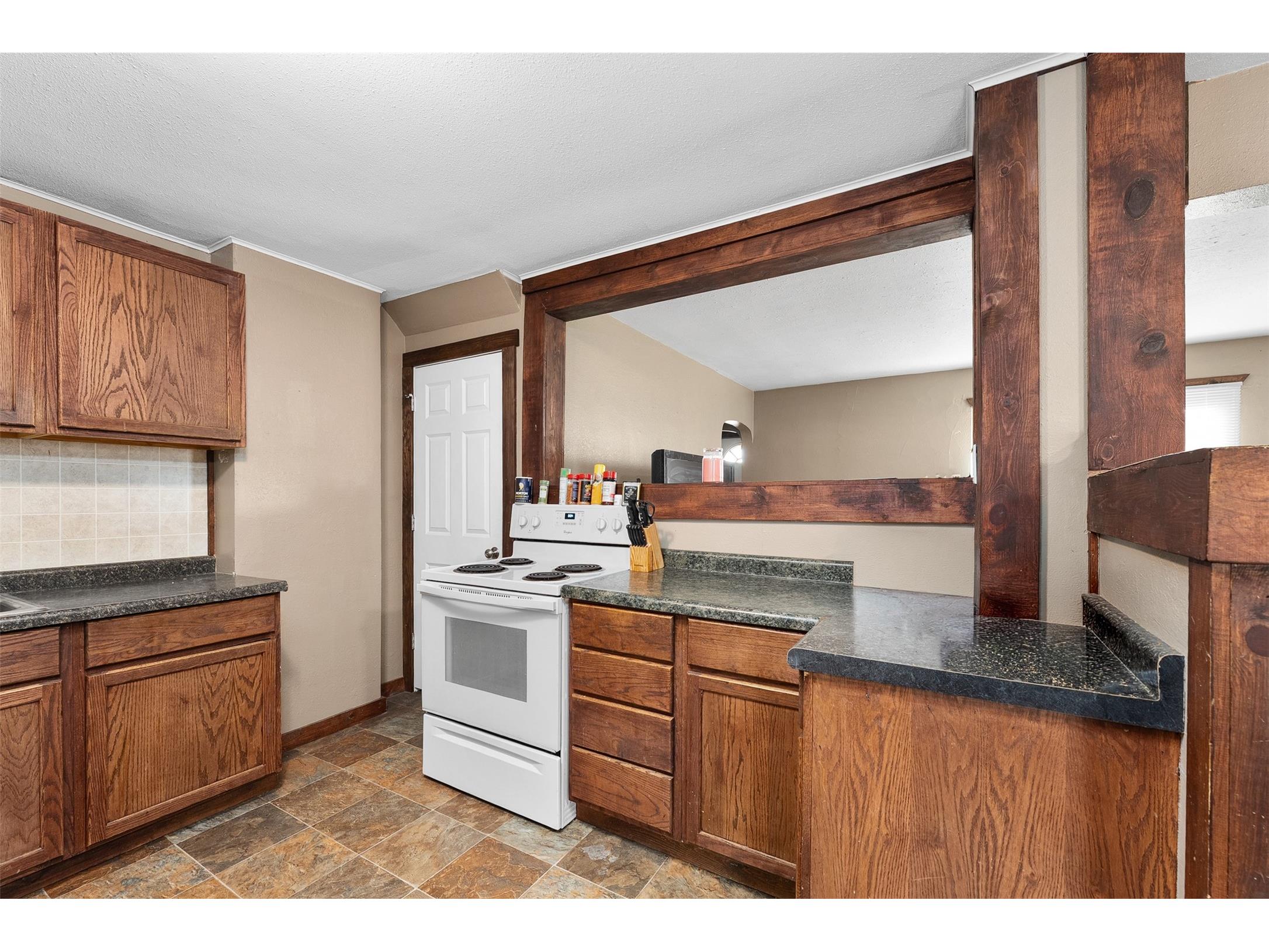 2006/2008 Keith Street #6 & 8 Eau Claire WI 54701 1599600 image29