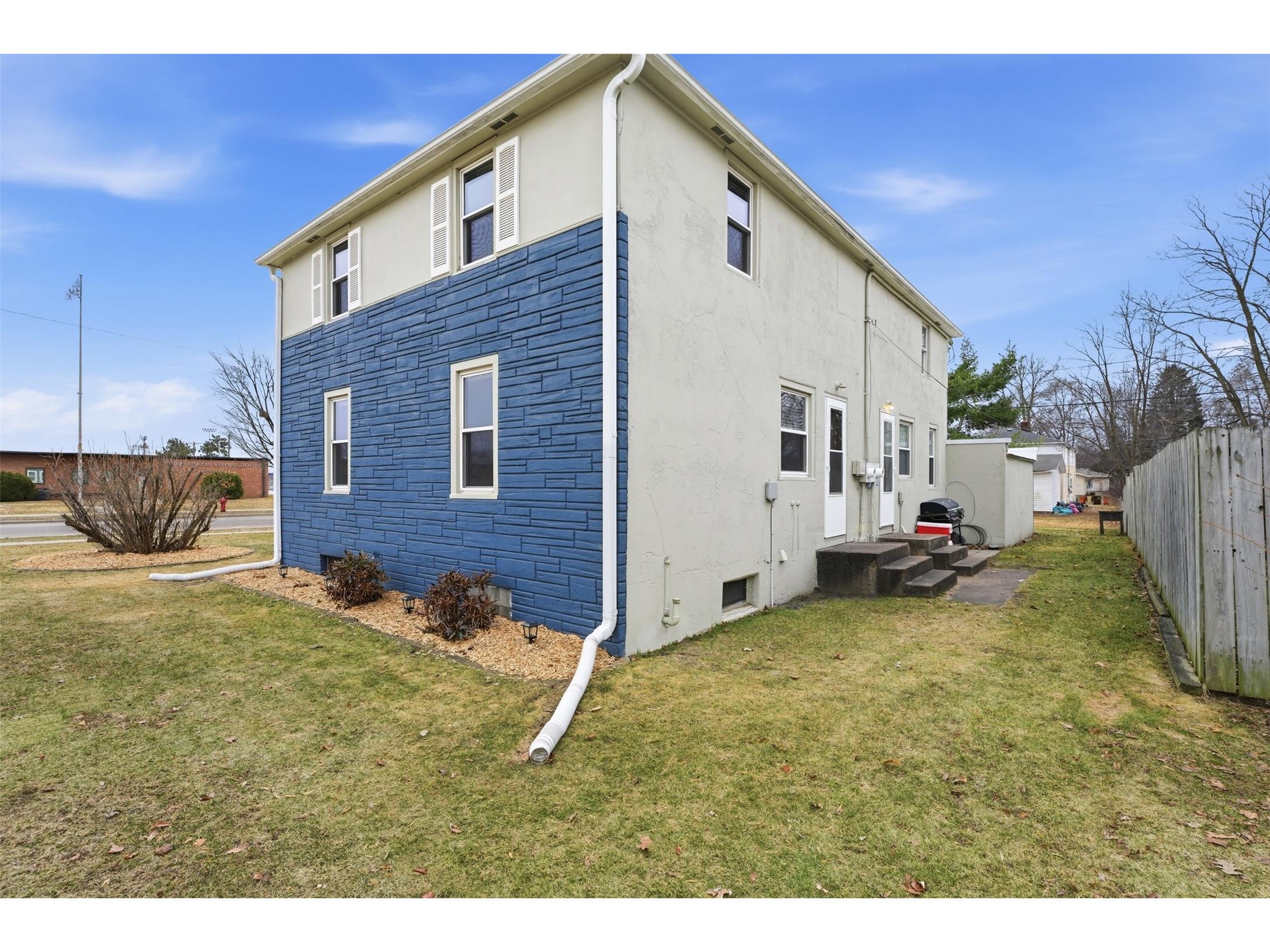 2006/2008 Keith Street #6 & 8 Eau Claire WI 54701 1599600 image38