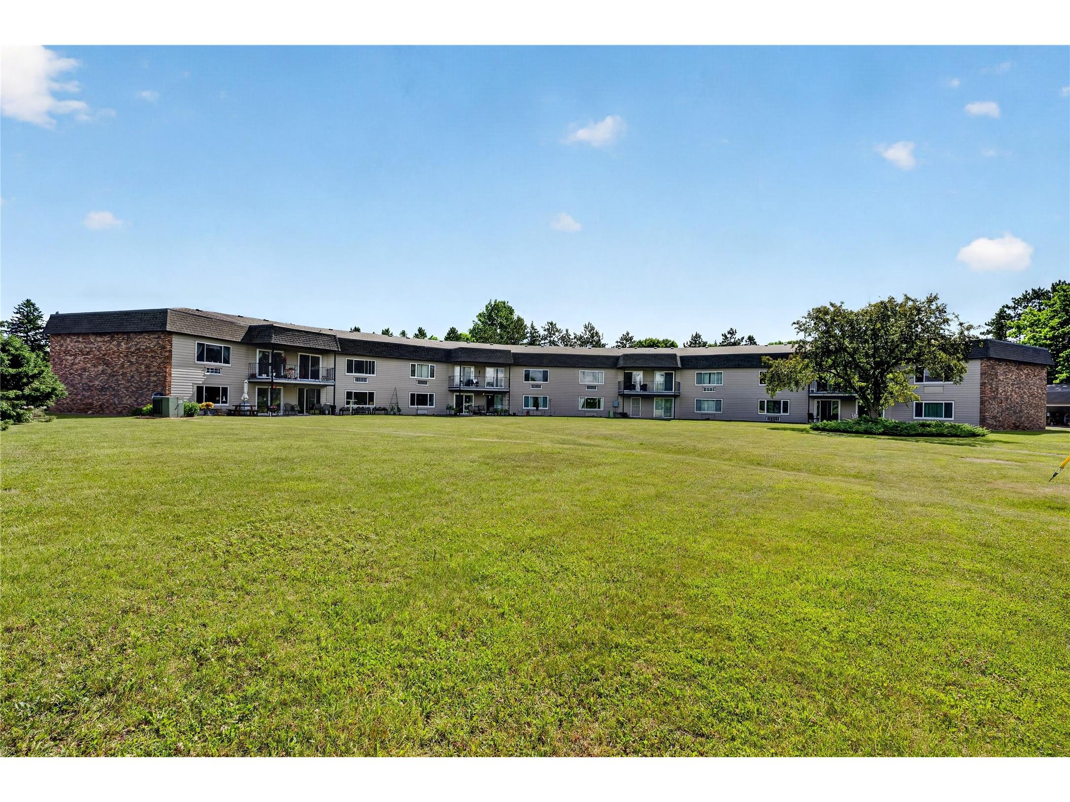2006 21 3/8 Street #409 Rice Lake WI 54868 - Rice 1602419 image17