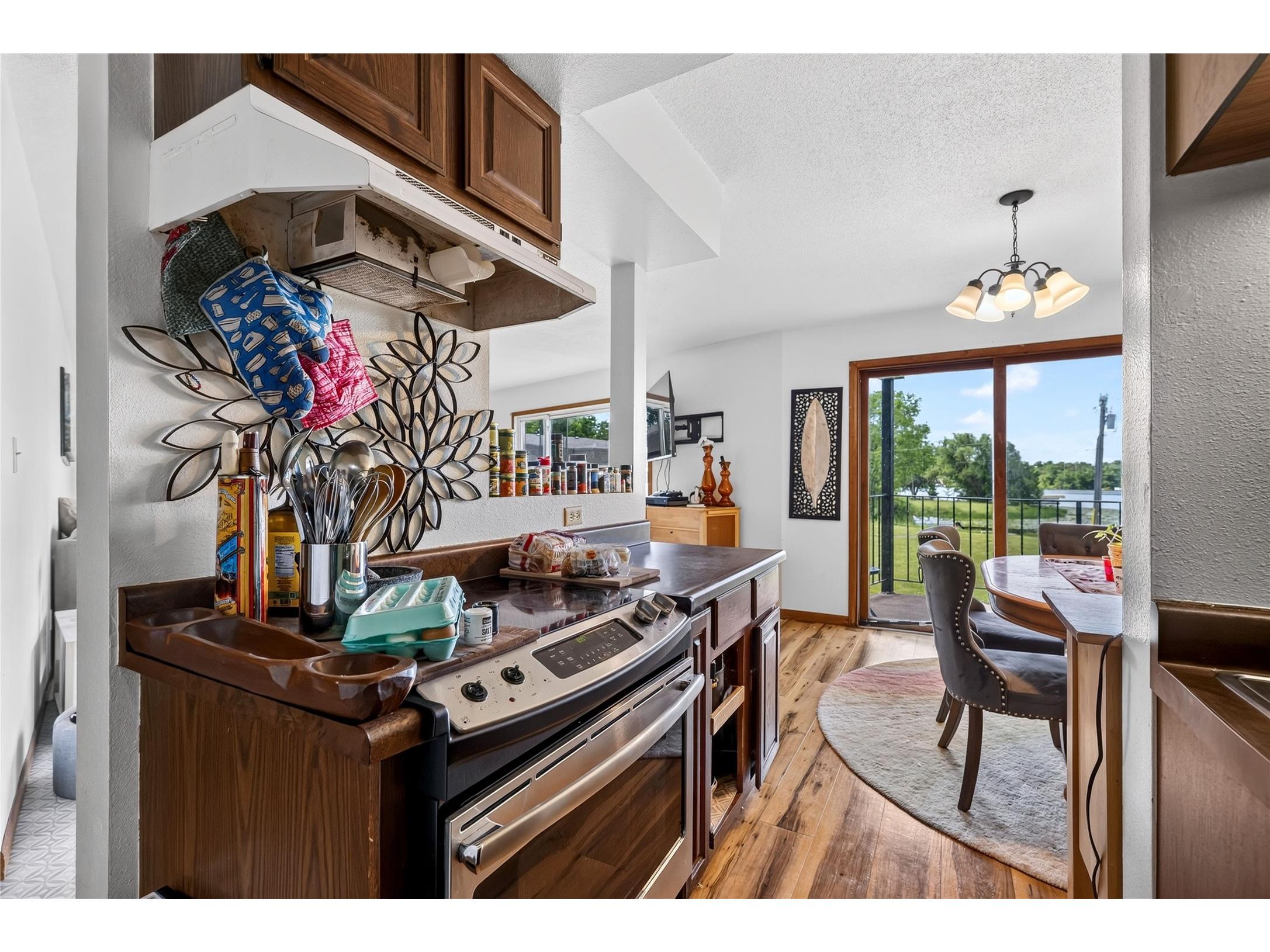 2006 21 3/8 Street #409 Rice Lake WI 54868 - Rice 1602419 image34
