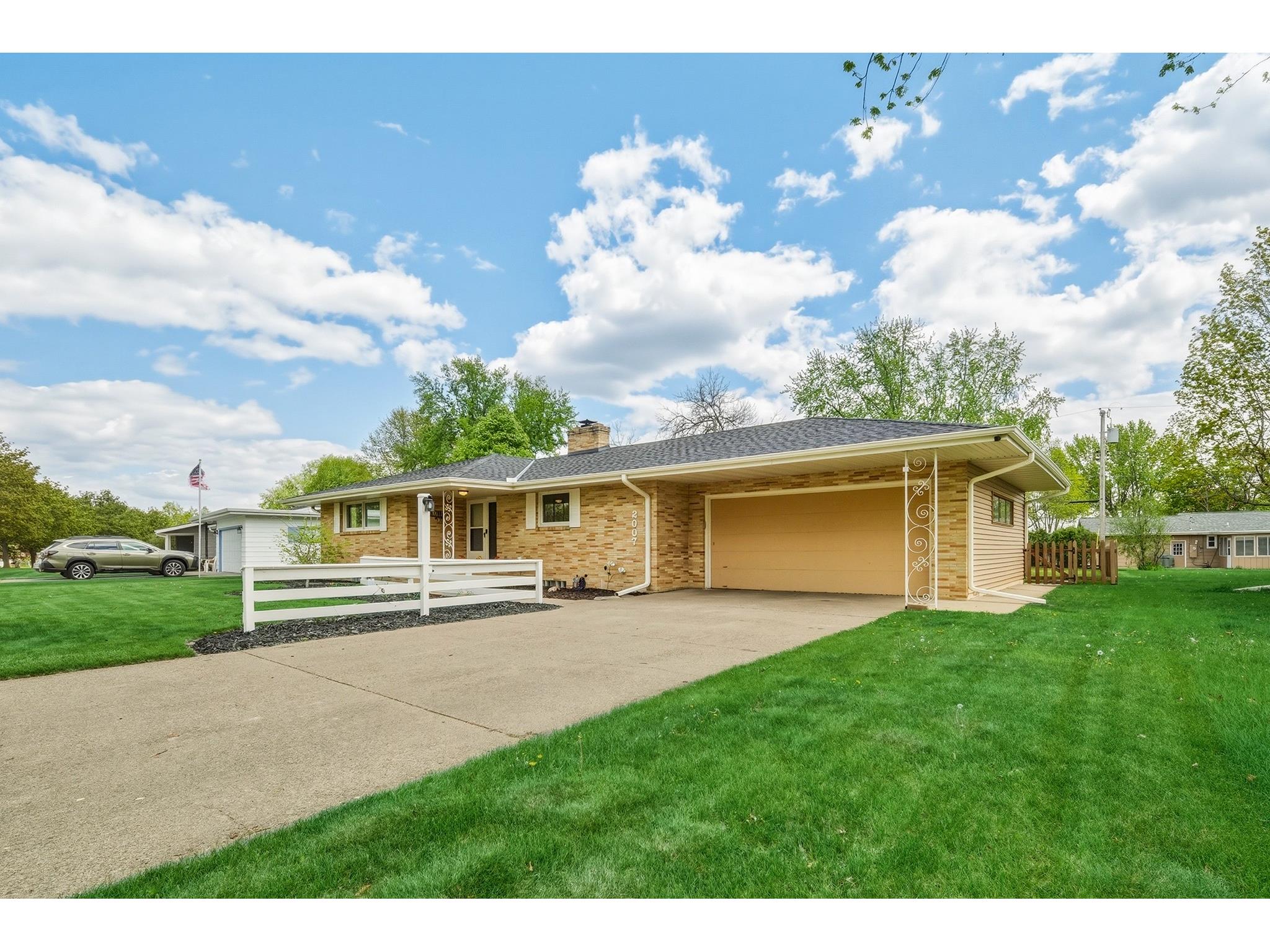 2007 Grandview Drive Eau Claire WI 54703 1601026 image2