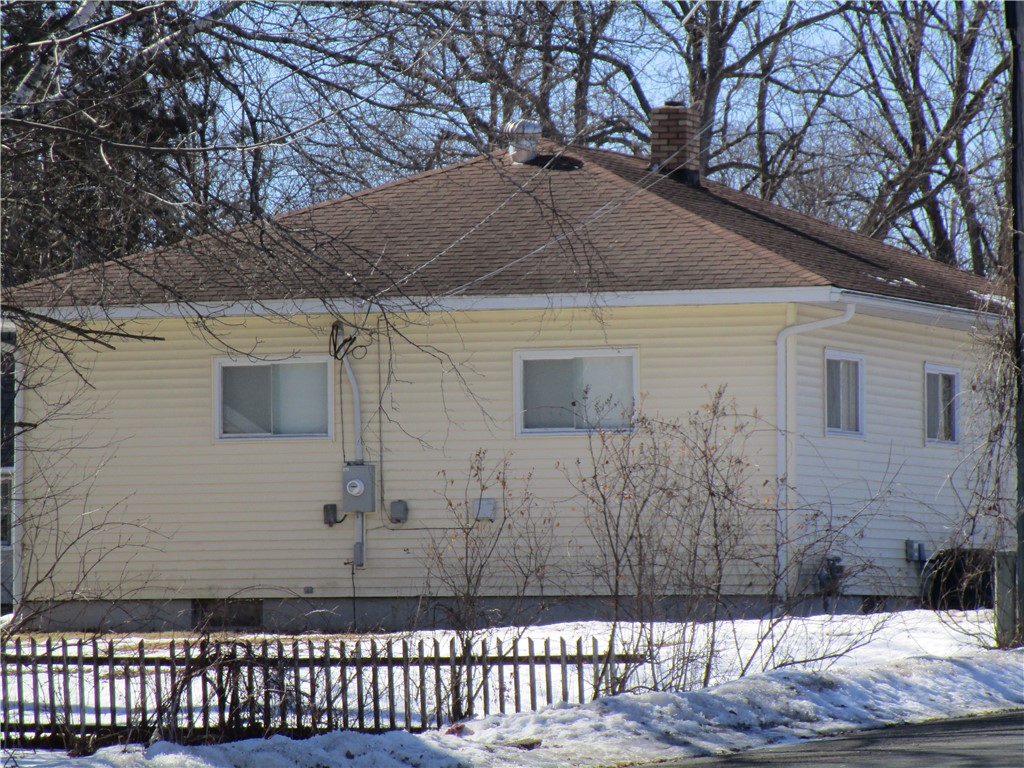 201 E 9th Street S Ladysmith WI 54848 1589468 image1