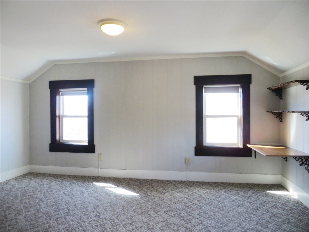 201 E School Street #1&2 Thorp WI 54771 1590670 image12