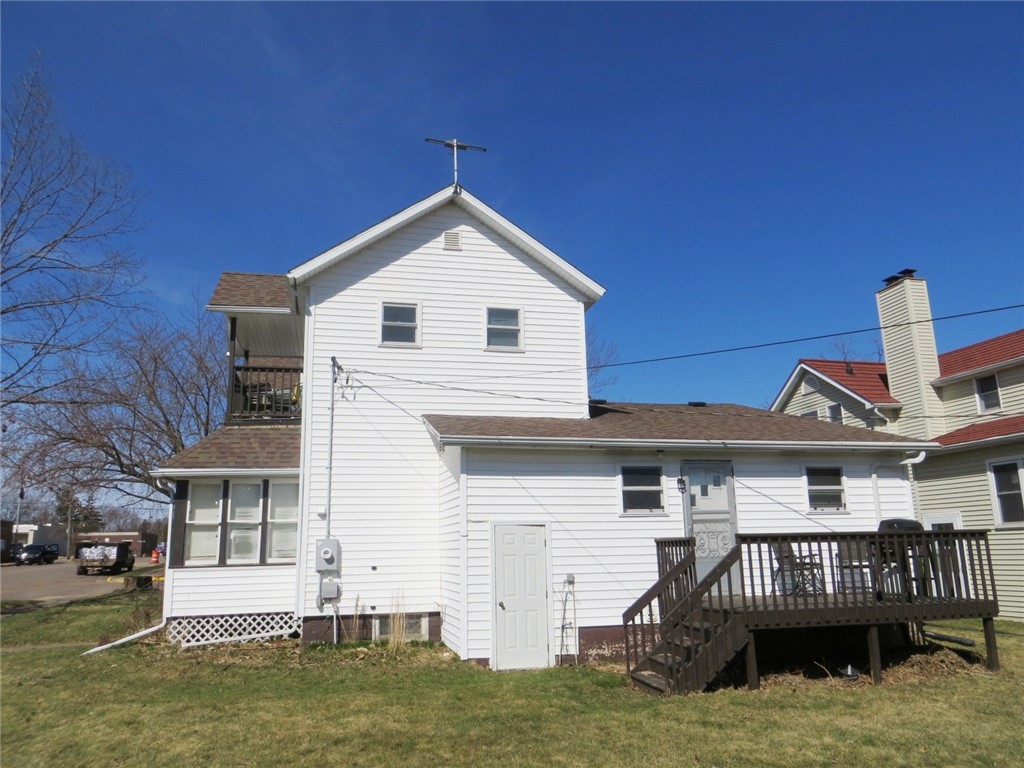 201 E School Street #1&2 Thorp WI 54771 1590670 image2