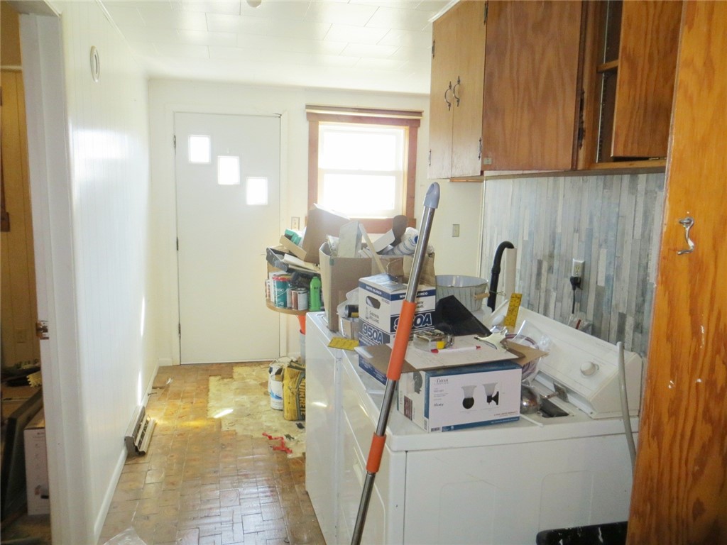 201 E School Street #1&2 Thorp WI 54771 1590670 image24