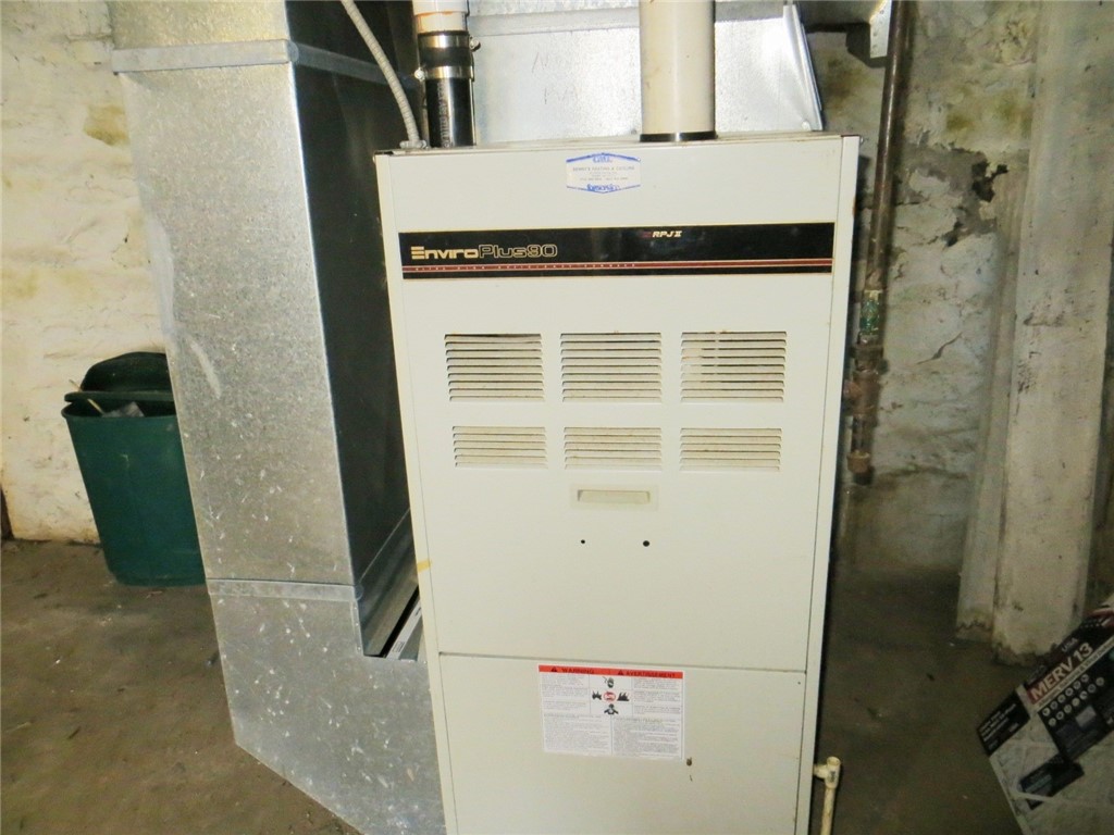 201 E School Street #1&2 Thorp WI 54771 1590670 image25