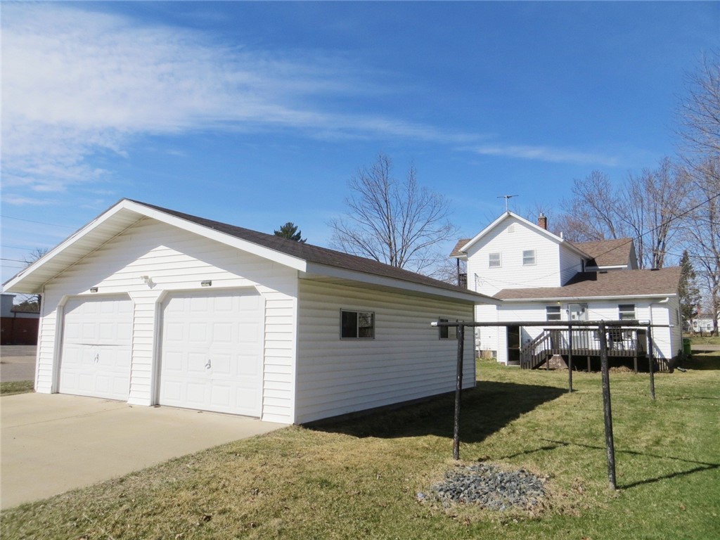 201 E School Street #1&2 Thorp WI 54771 1590670 image6
