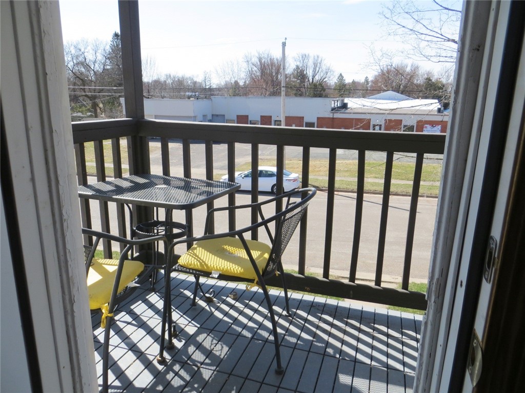 201 E School Street #1&2 Thorp WI 54771 1590670 image7