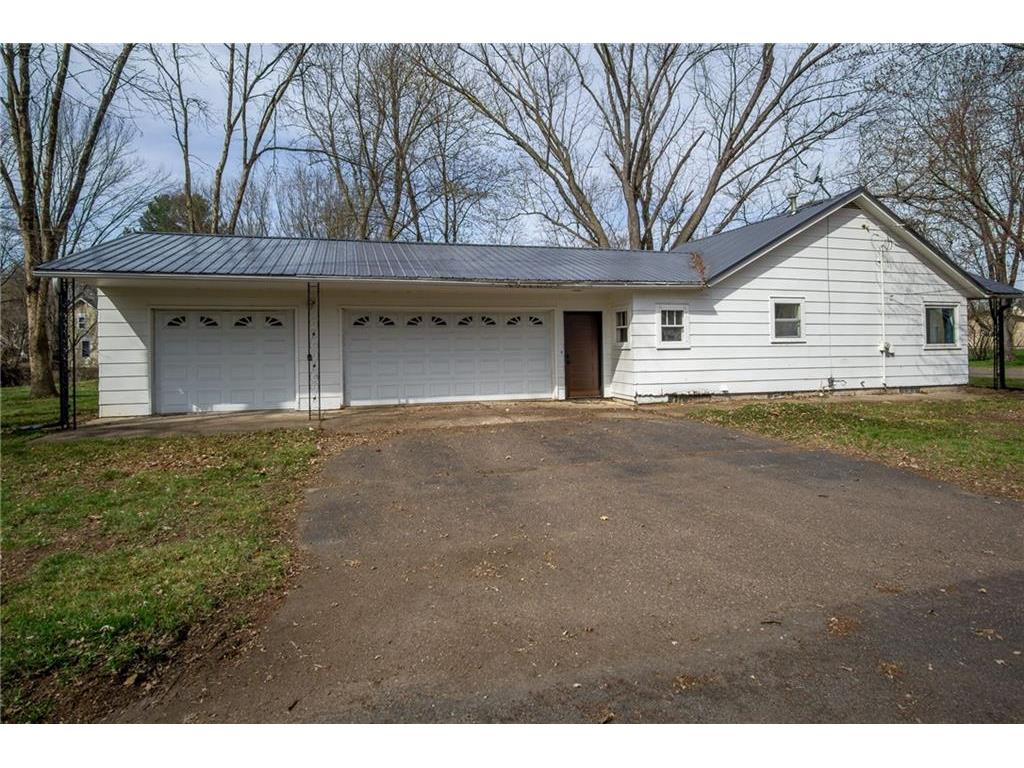 201 W Vine Street Chippewa Falls WI 54729 1581365 image1