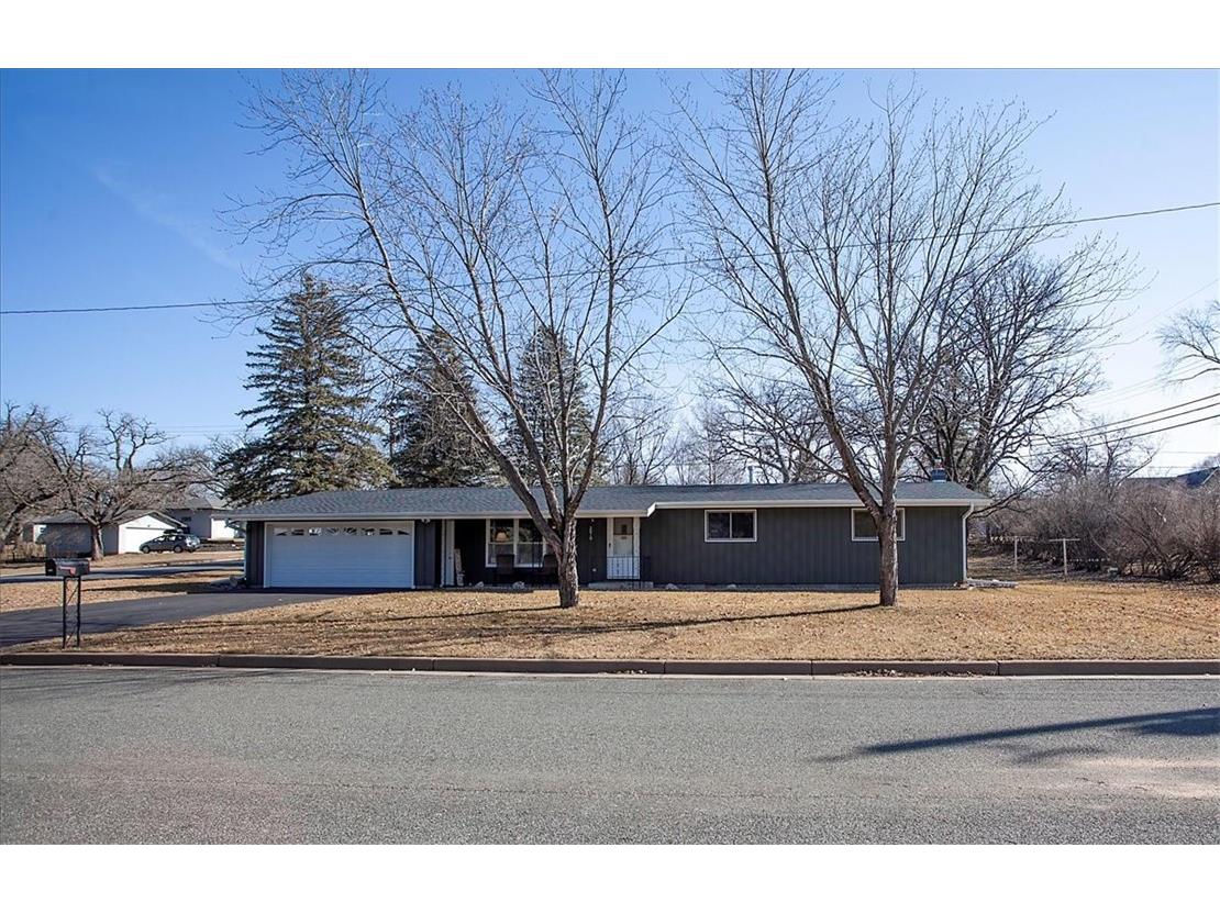 2010 3rd Street W Menomonie WI 54751 1579705 image1