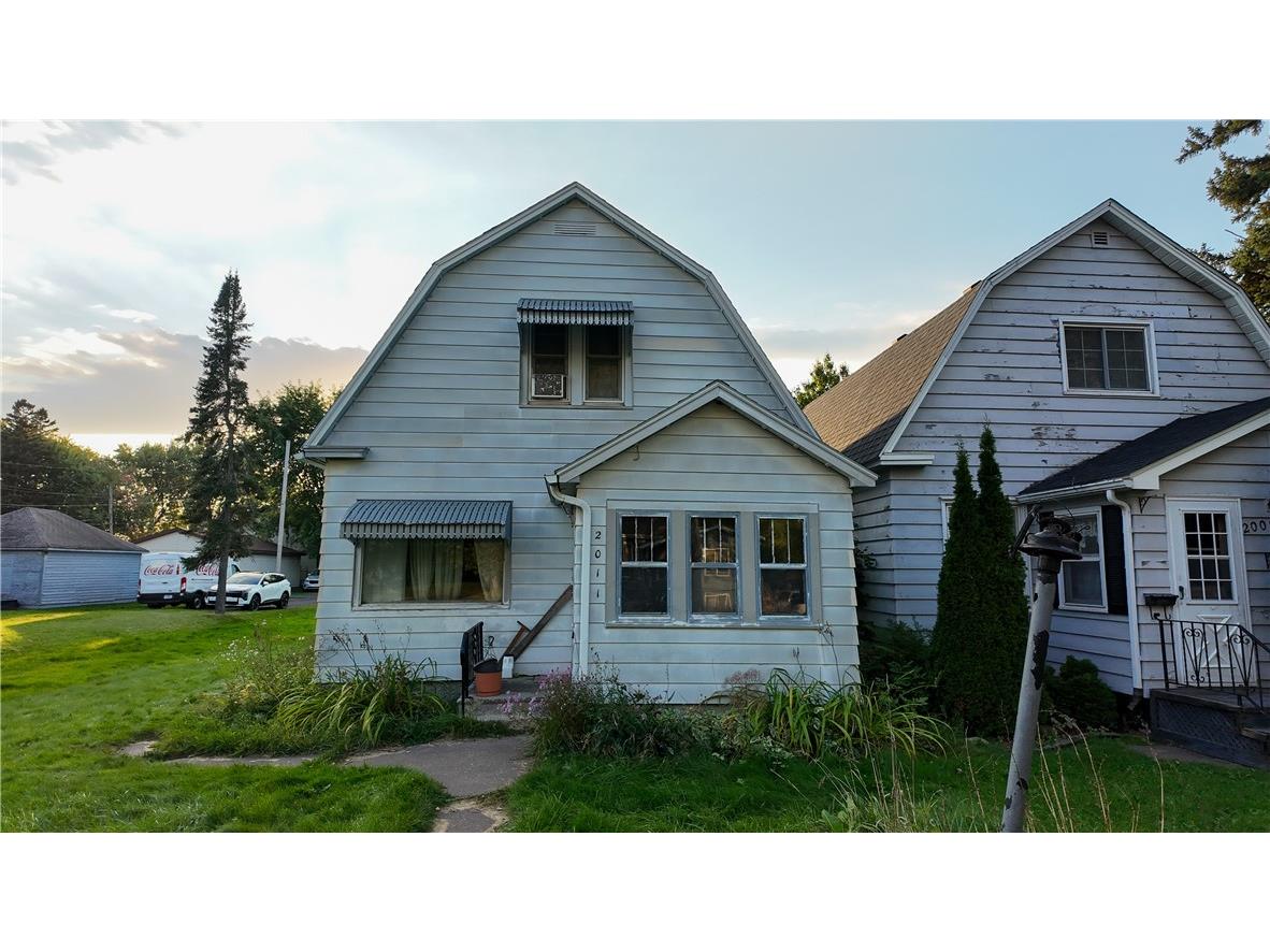 2011 Logan Avenue Superior WI 54880 1596043 image1