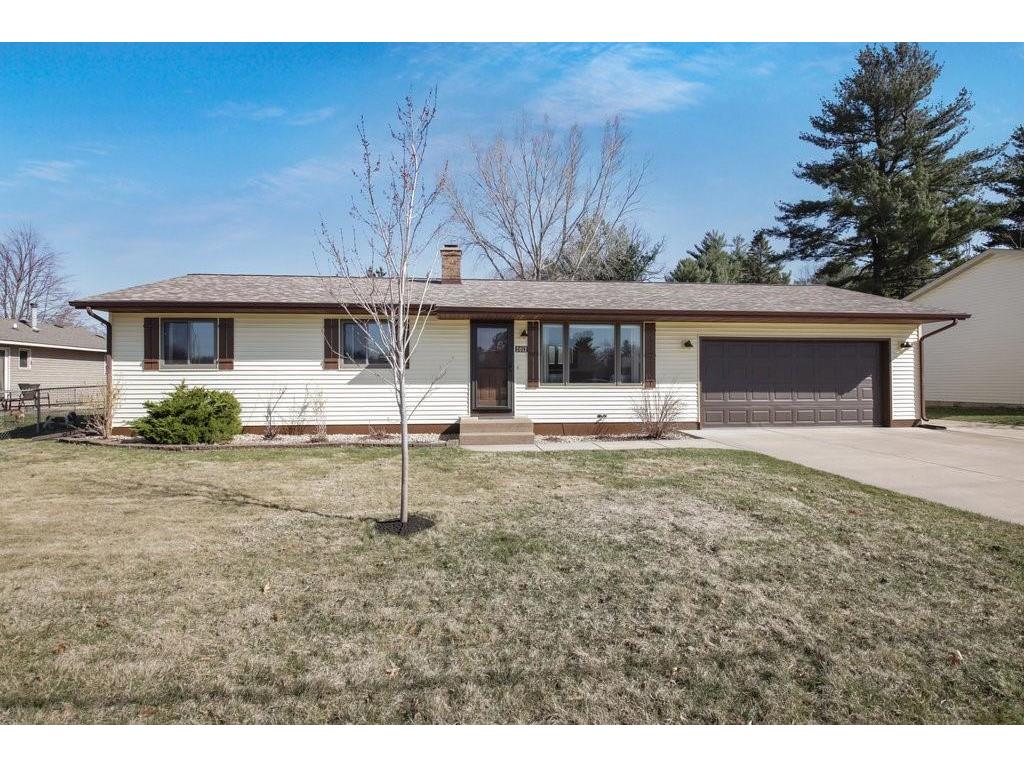 2012 Marquette Street, Eau Claire, WI, 54703 MLS 1572194 Edina Realty