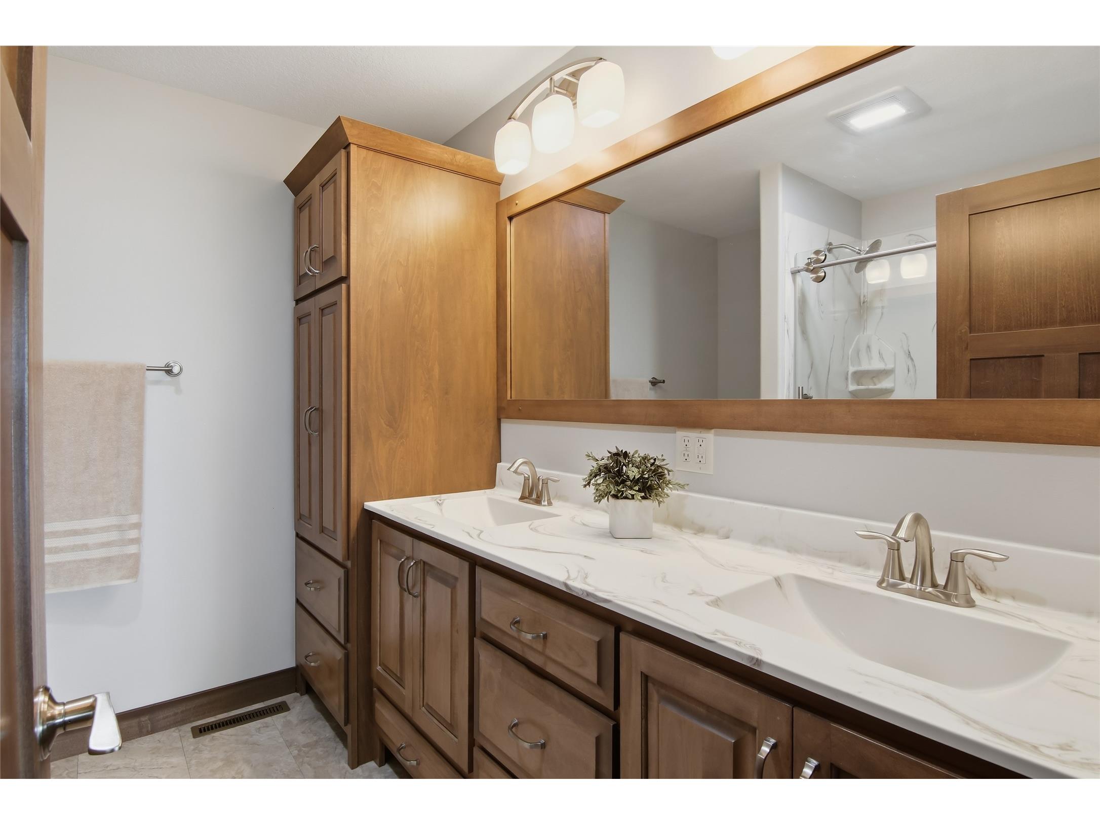 20155 63rd Avenue Chippewa Falls WI 54729 1601586 image15