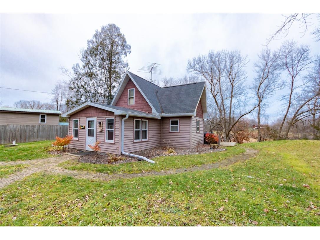 20190 Schadow Lane Grantsburg WI 54840 - Trade River 1587506 image1